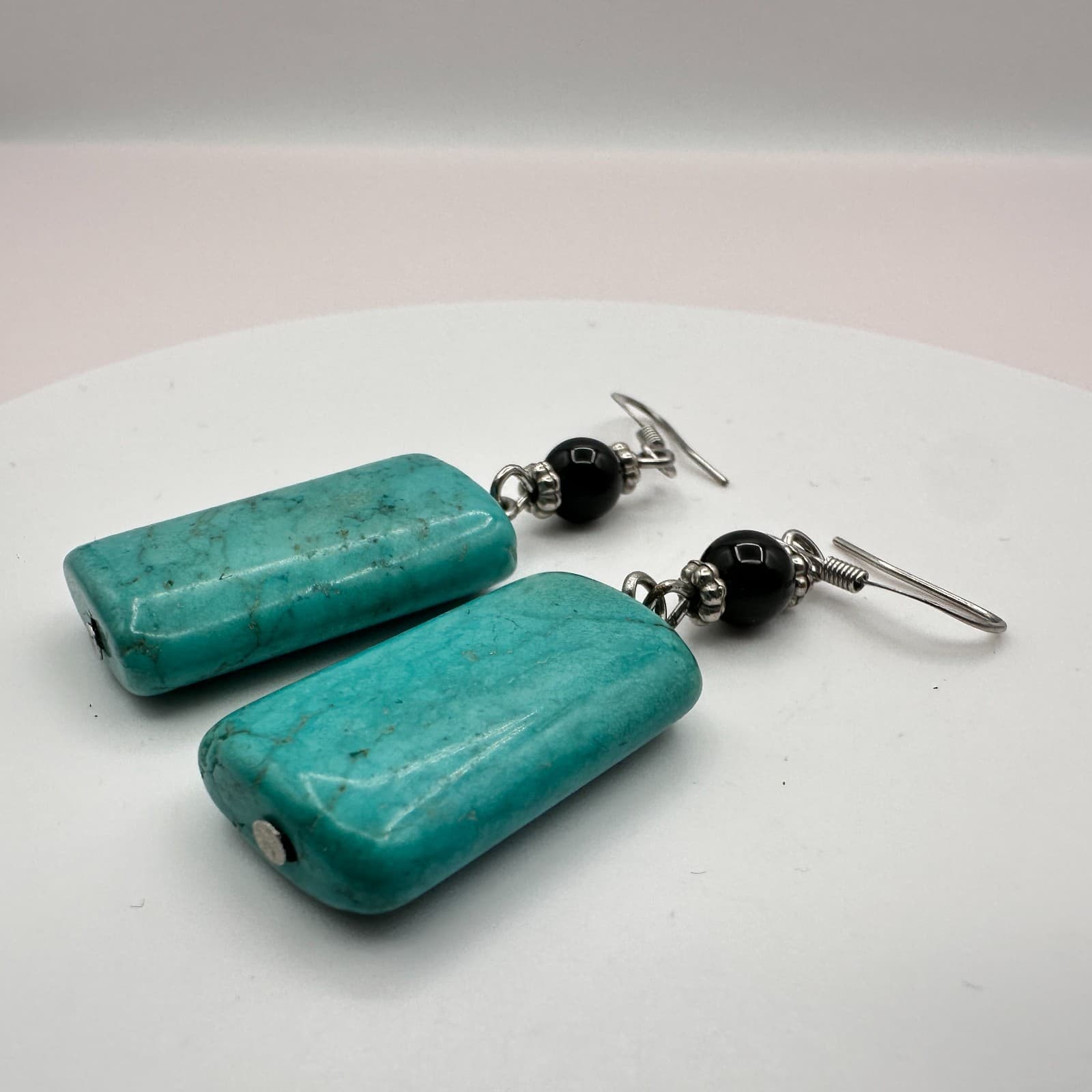 Vintage 90s Silver Tone Black Onyx & Howlite Beaded Rectangle Dangle Earrings - Thumbnail 4