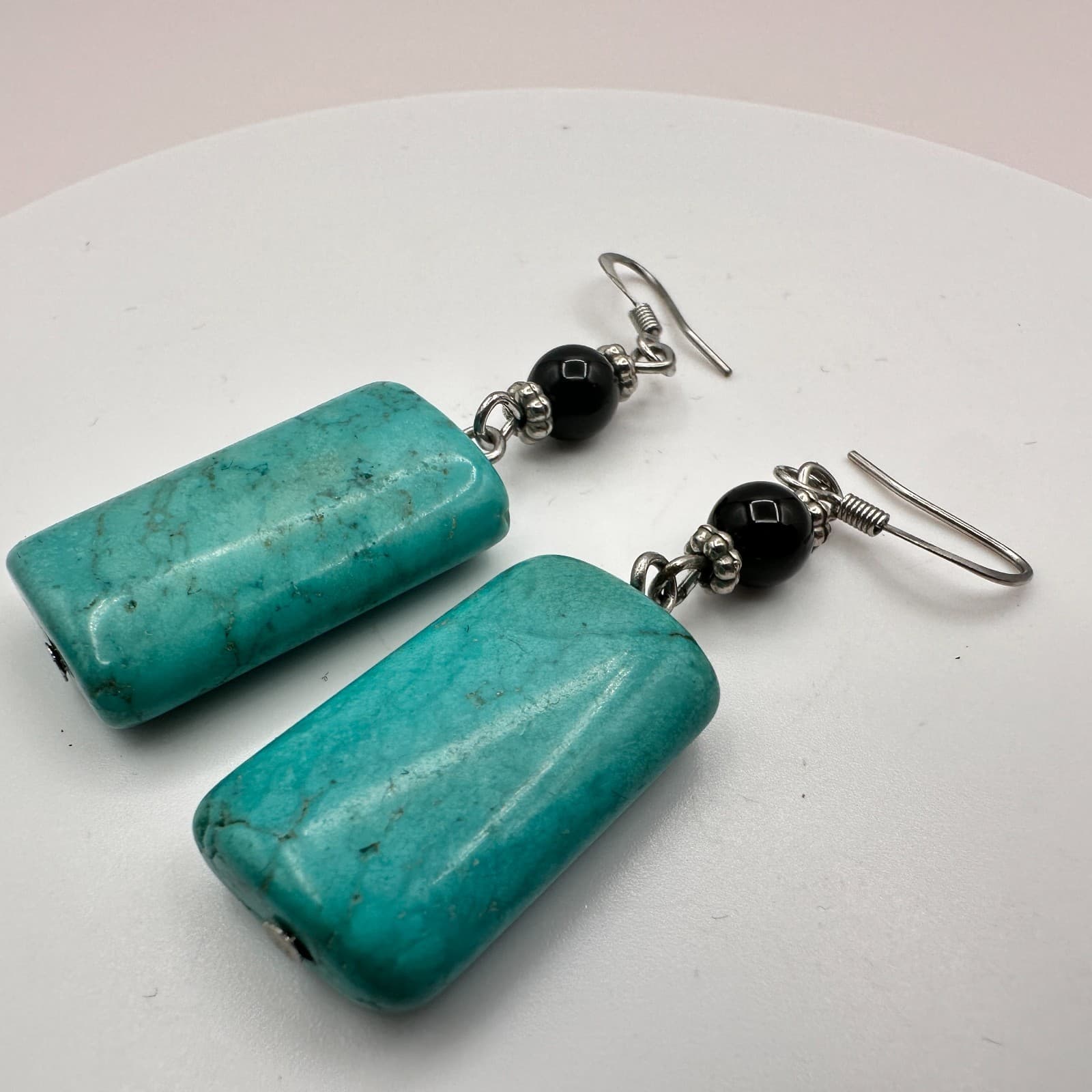 Vintage 90s Silver Tone Black Onyx & Howlite Beaded Rectangle Dangle Earrings - Thumbnail 5