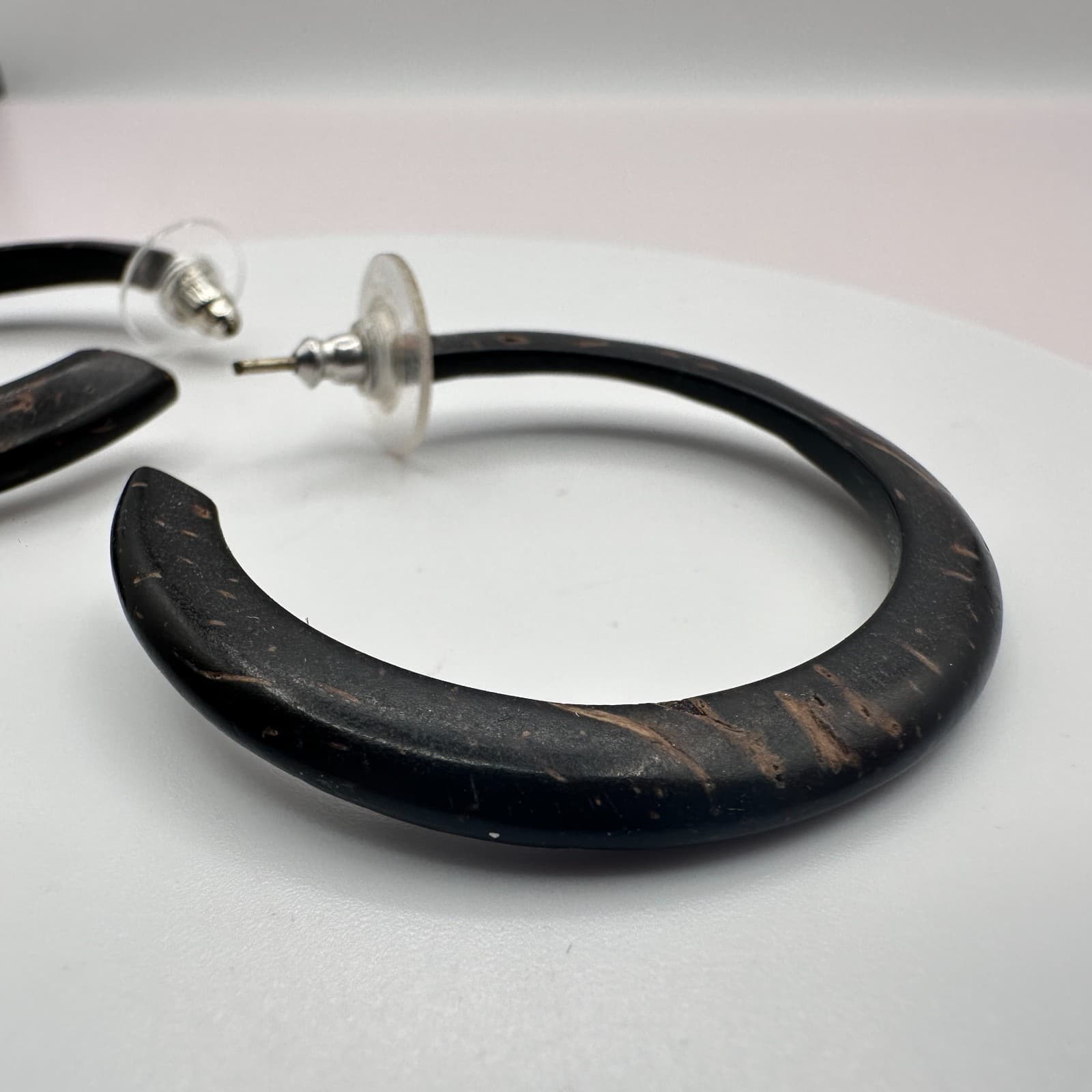 Vintage 90s Brown Natural Wood Coconut Shell Hoop Earrings Boho Fashion Jewelry - Thumbnail 6