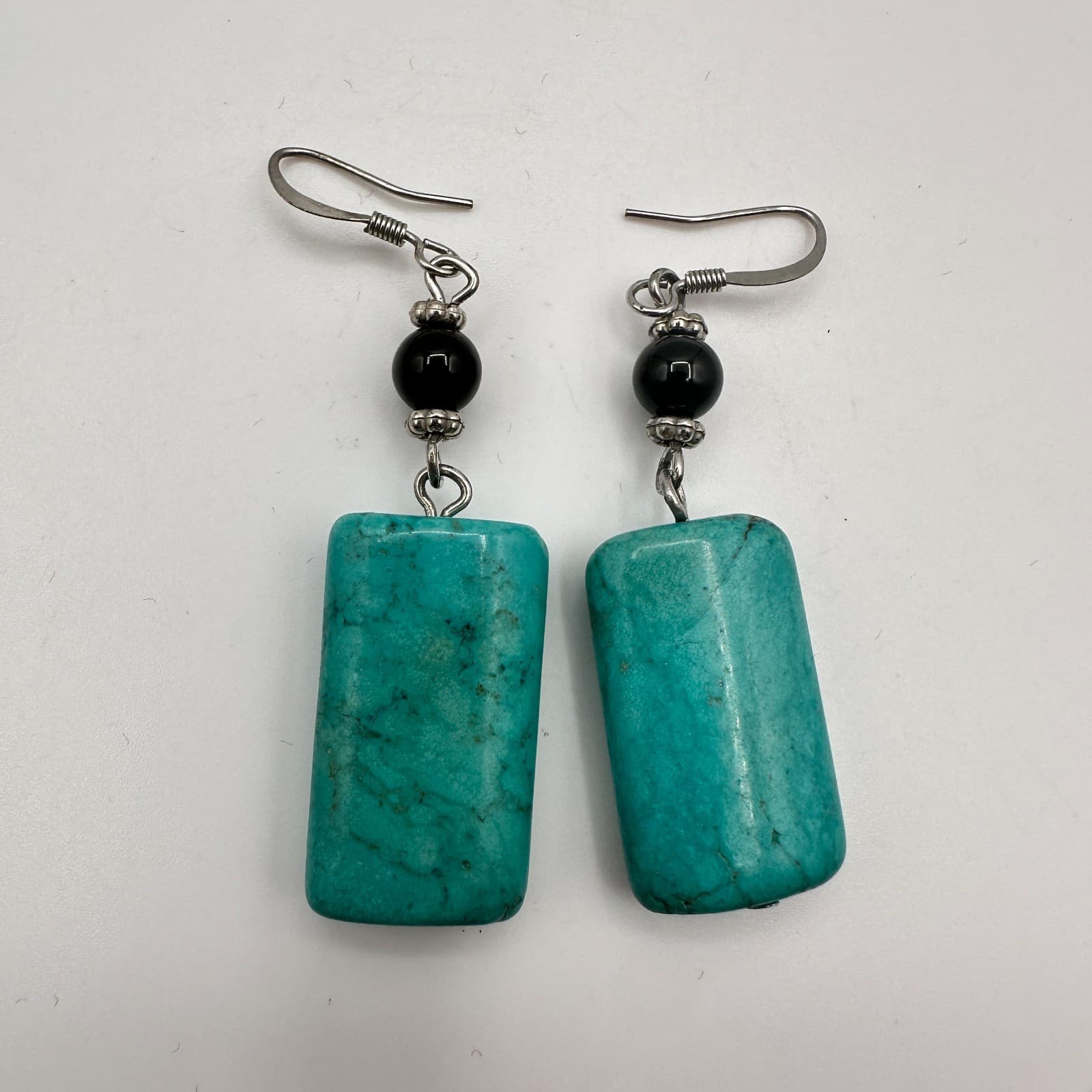 Vintage 90s Silver Tone Black Onyx & Howlite Beaded Rectangle Dangle Earrings - Thumbnail 3