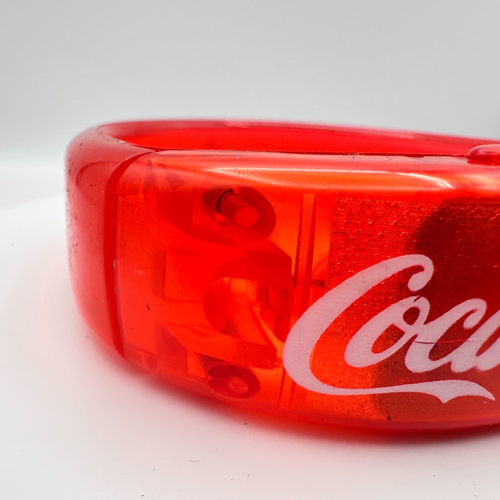 Vintage Y2K Coca-Cola Red Plastic Bracelet Women's Classic Fashion Jewelry - Thumbnail 4