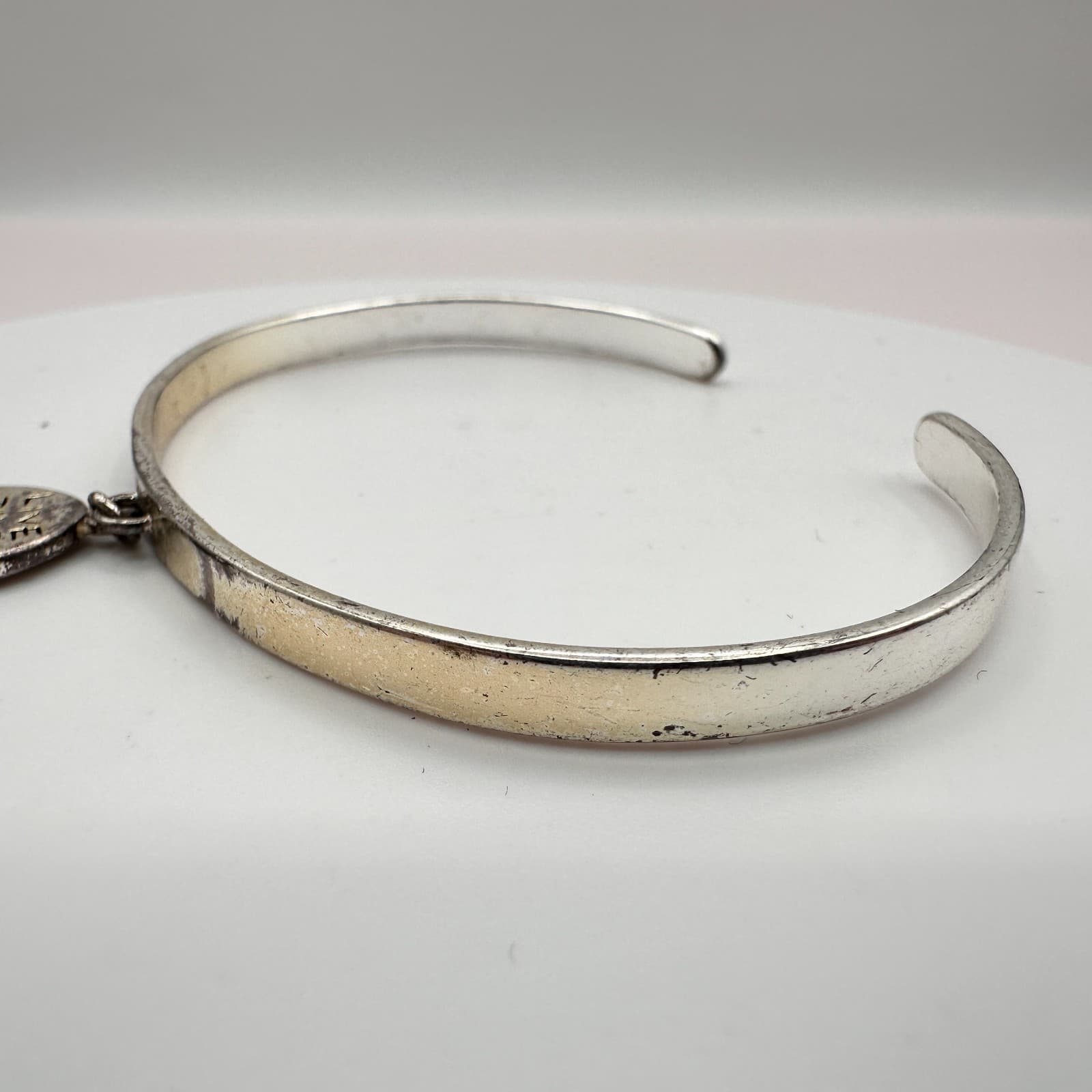 Vintage 90s Silver Tone Hand Bracelet Live The Life You Love Heart Charm Jewelry - Thumbnail 5