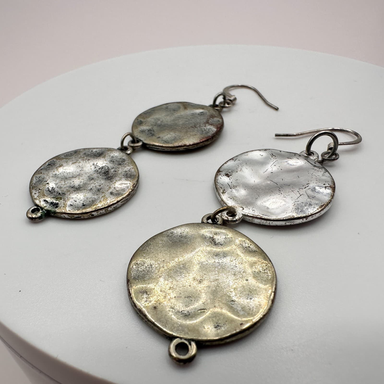 Vintage 90s Silver Tone Hammered Double Disc Dangle Earrings Textured Jewelry - Thumbnail 4