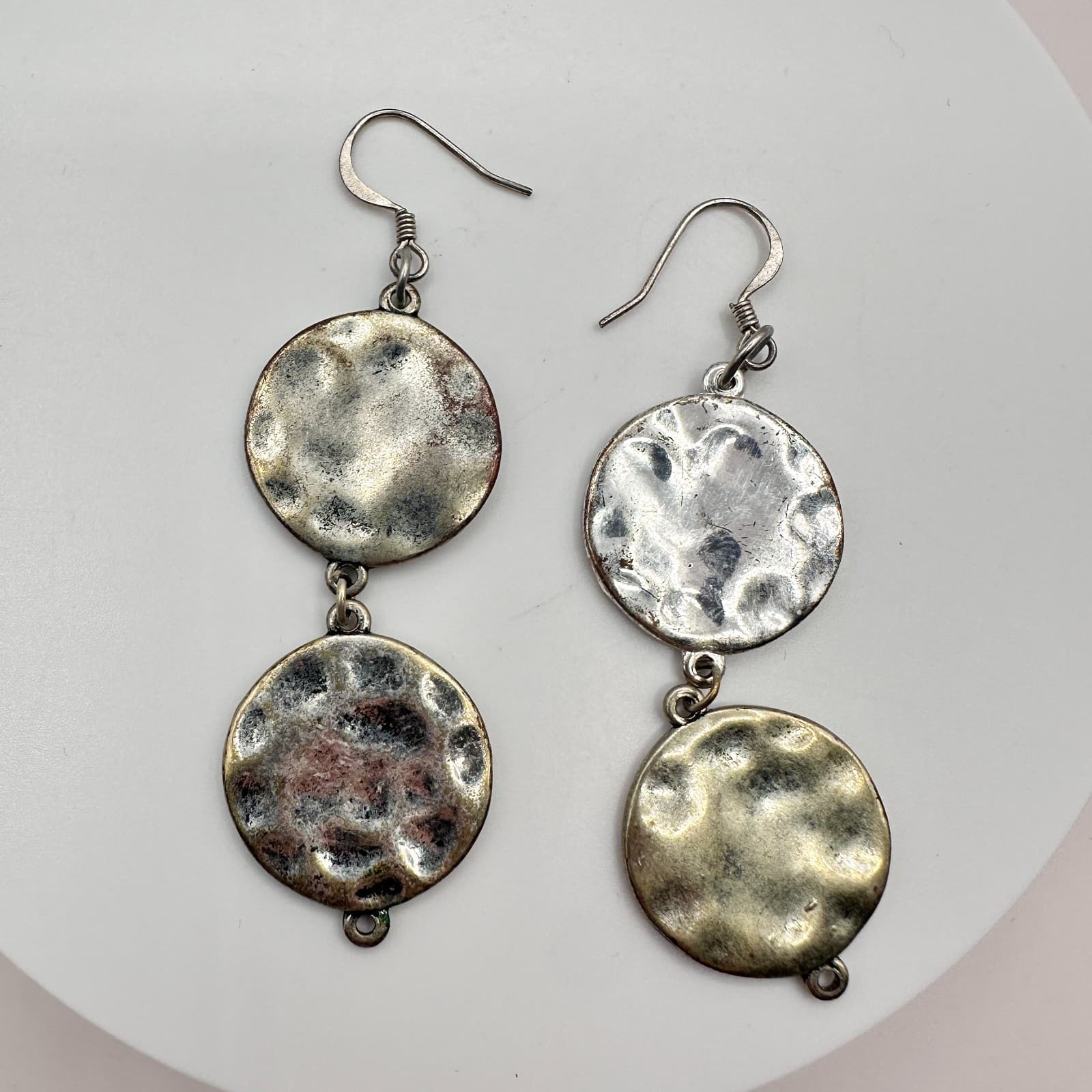 Vintage 90s Silver Tone Hammered Double Disc Dangle Earrings Textured Jewelry - Thumbnail 3