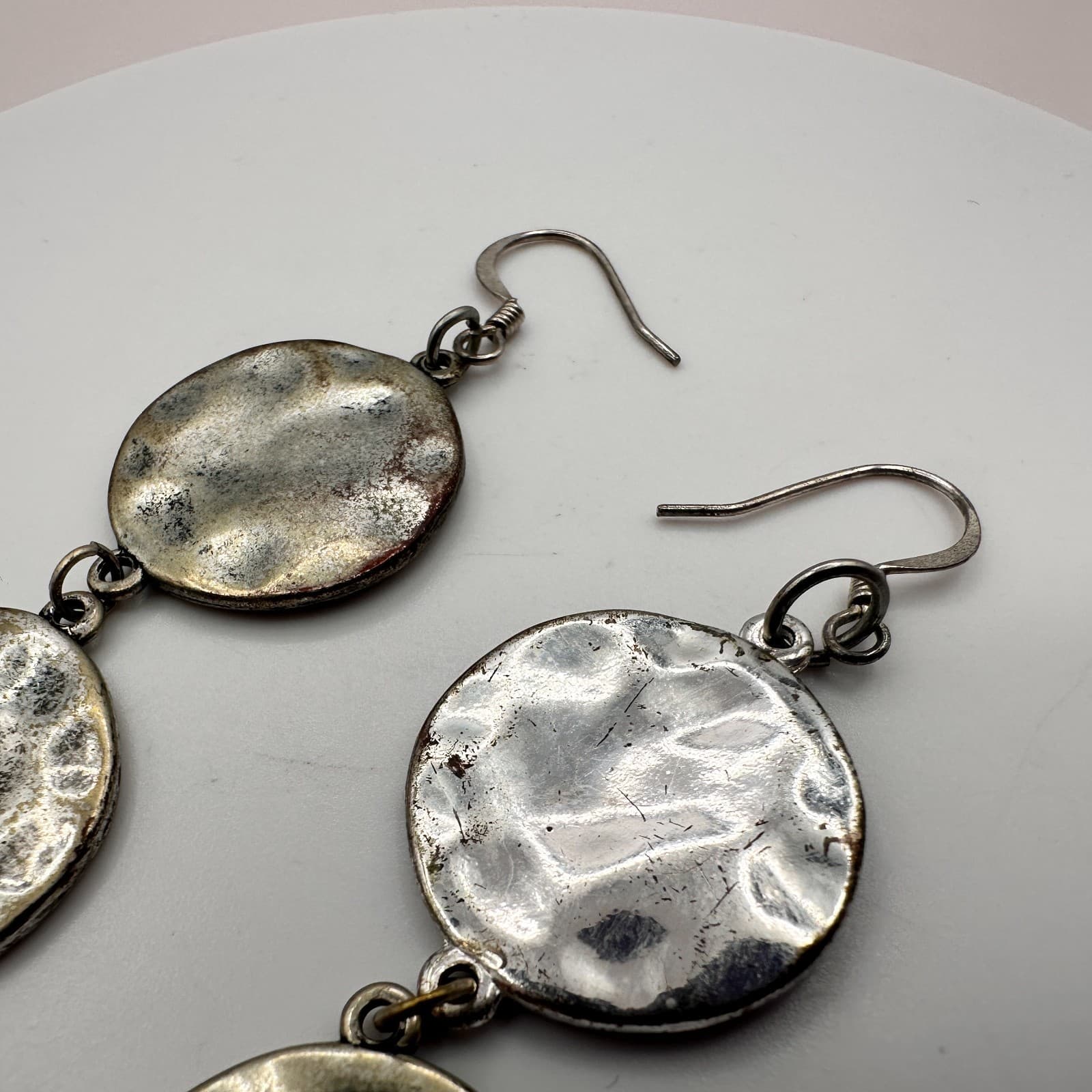 Vintage 90s Silver Tone Hammered Double Disc Dangle Earrings Textured Jewelry - Thumbnail 5