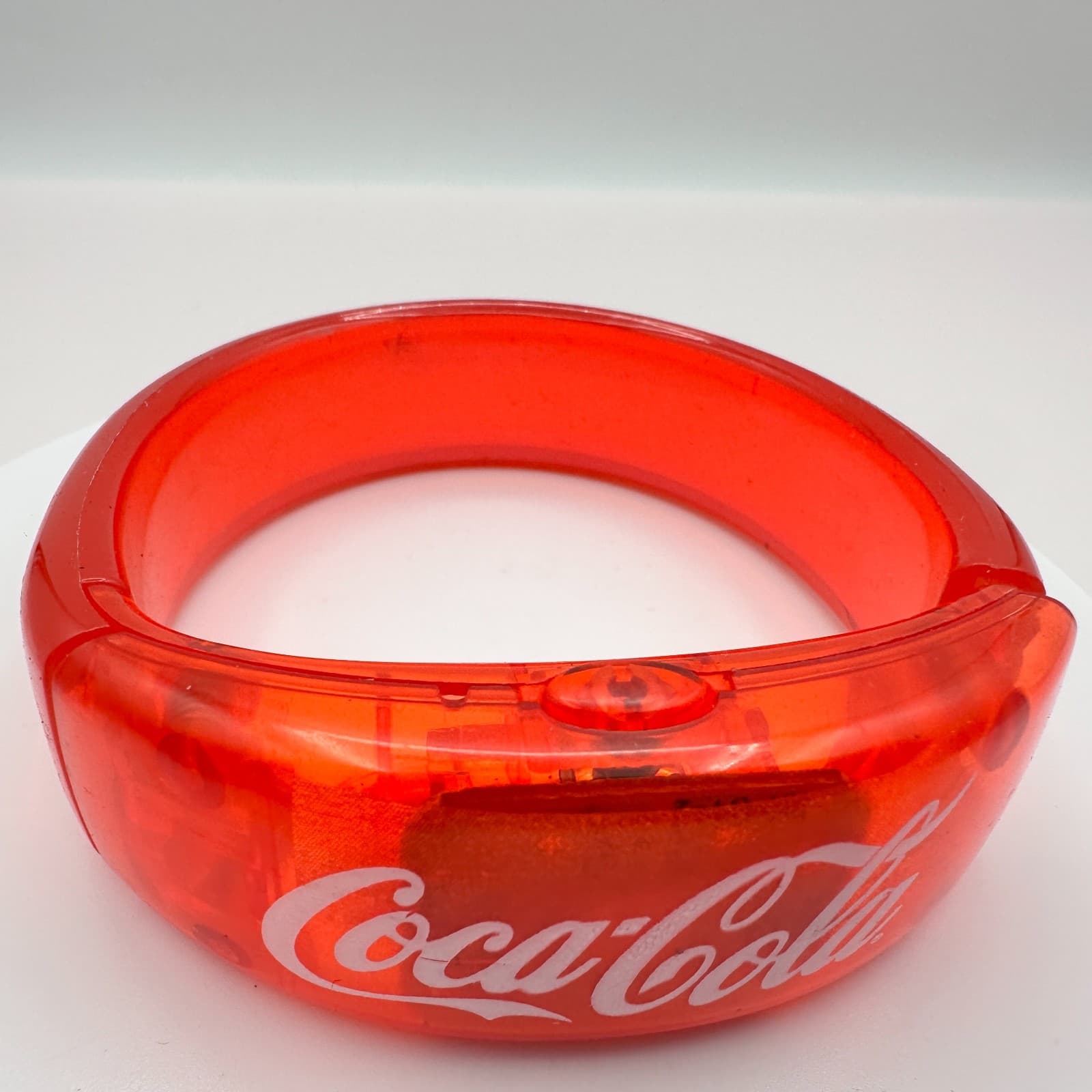 Vintage Y2K Coca-Cola Red Plastic Bracelet Women's Classic Fashion Jewelry - Thumbnail 3