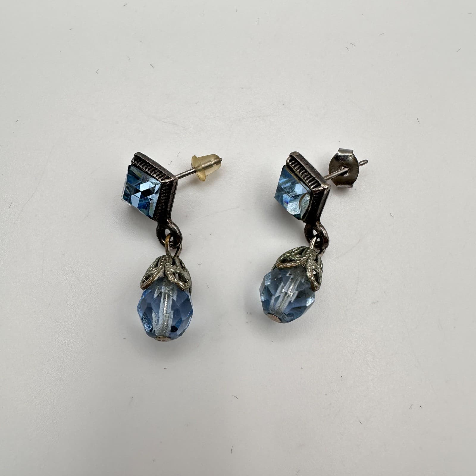 Vintage 90s Blue Glass Dangle Earrings Silver Tone Teardrop Fashion Jewelry - Thumbnail 3