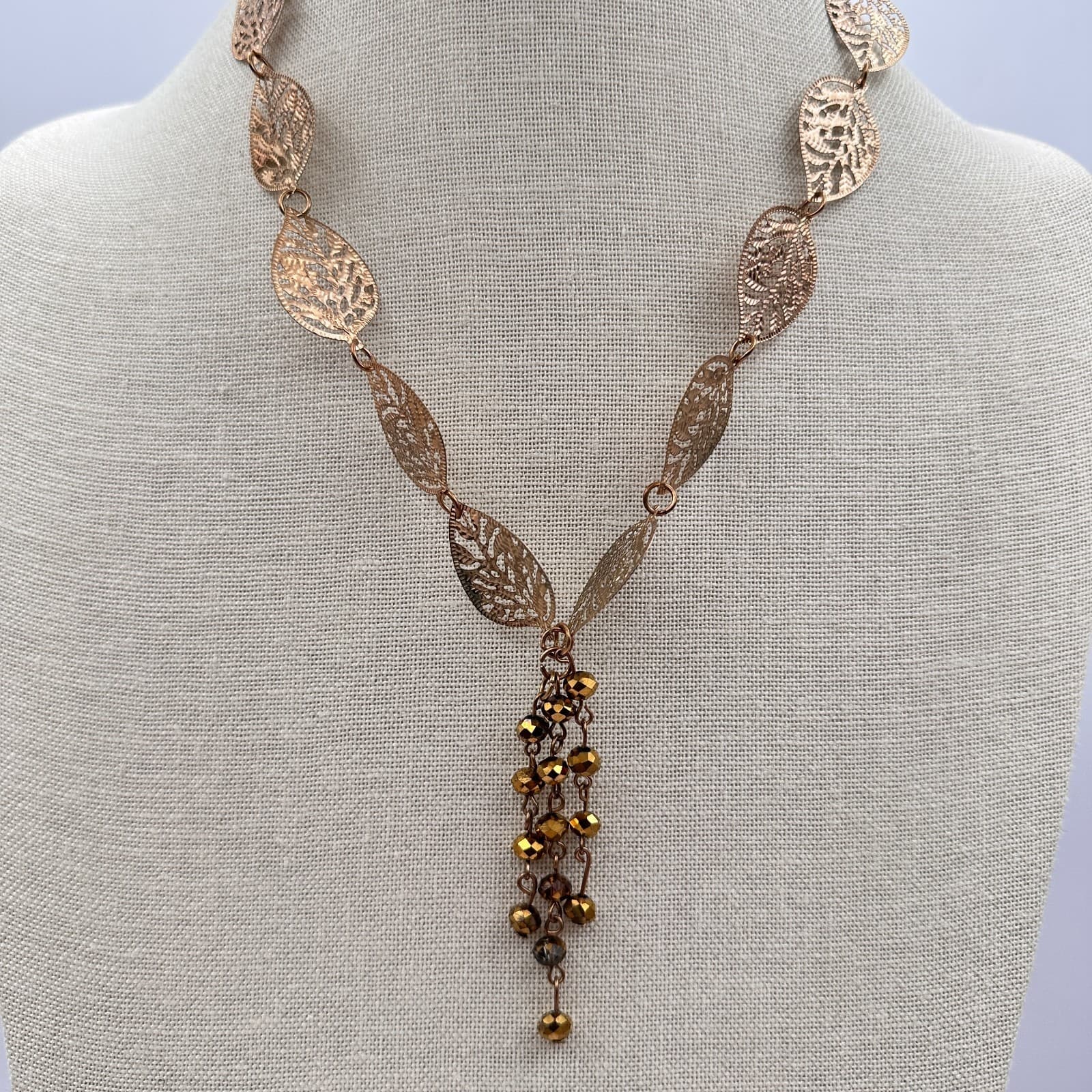 Vintage Y2K Gold Tone Filigree Leaf Necklace Boho Beaded Fringe Women's Jewelry - Thumbnail 2