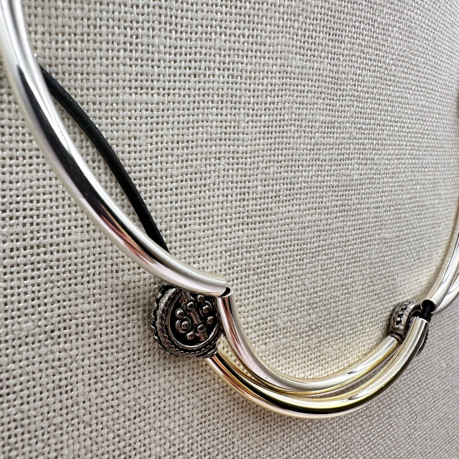 Vintage 90s Silver Tone Curved Tube Black Cord Necklace Boho Statement Jewelry - Thumbnail 4