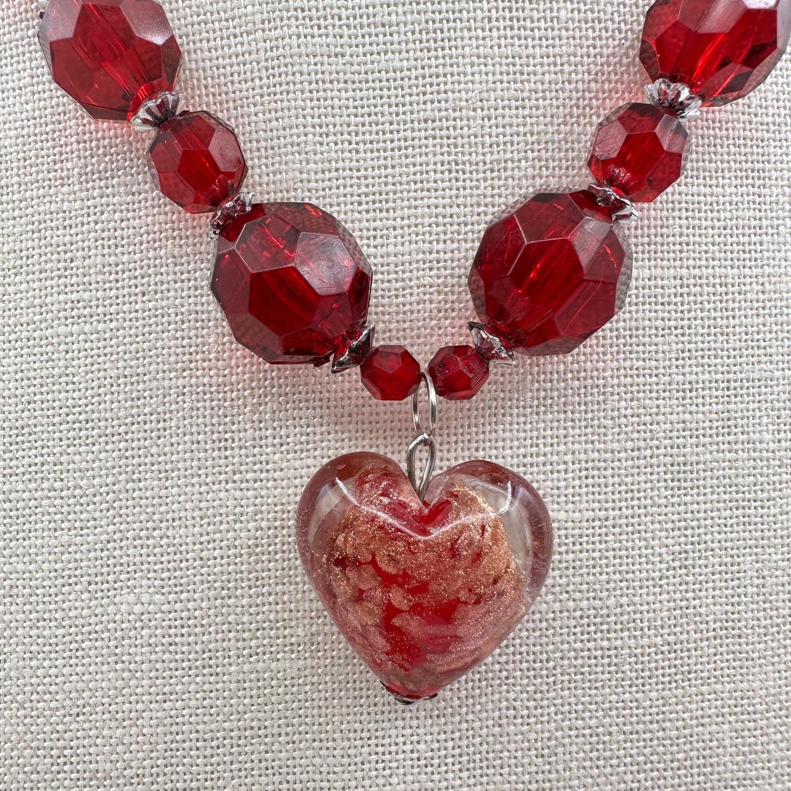 Vintage 90s Silver Tone Red Beaded Heart Pendant Necklace Womens Classic Jewelry - Thumbnail 8