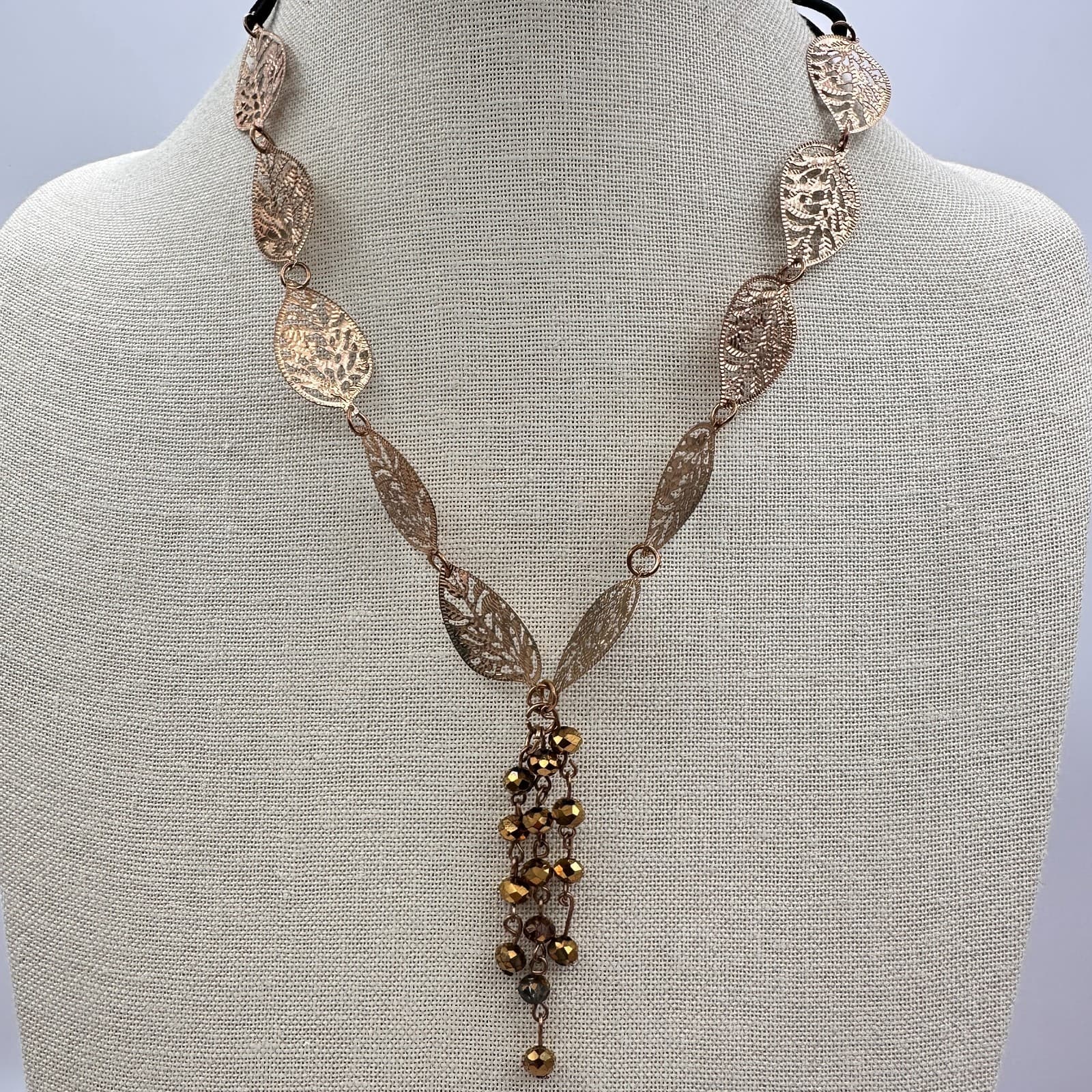 Vintage Y2K Gold Tone Filigree Leaf Necklace Boho Beaded Fringe Women's Jewelry - Thumbnail 6