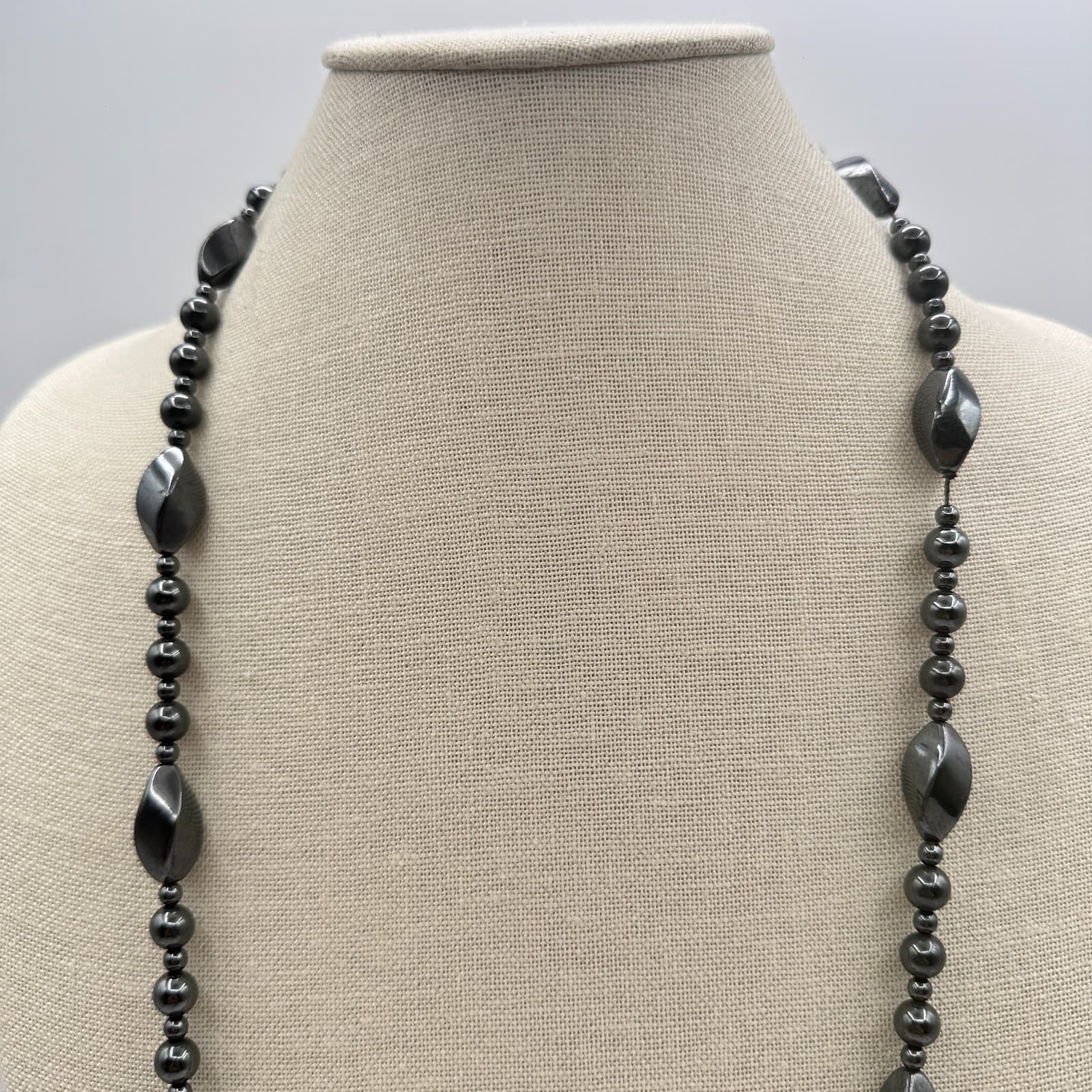 Vintage 90s Gunmetal Chain Necklace Statement Women's Classic Fashion Jewelry - Thumbnail 2