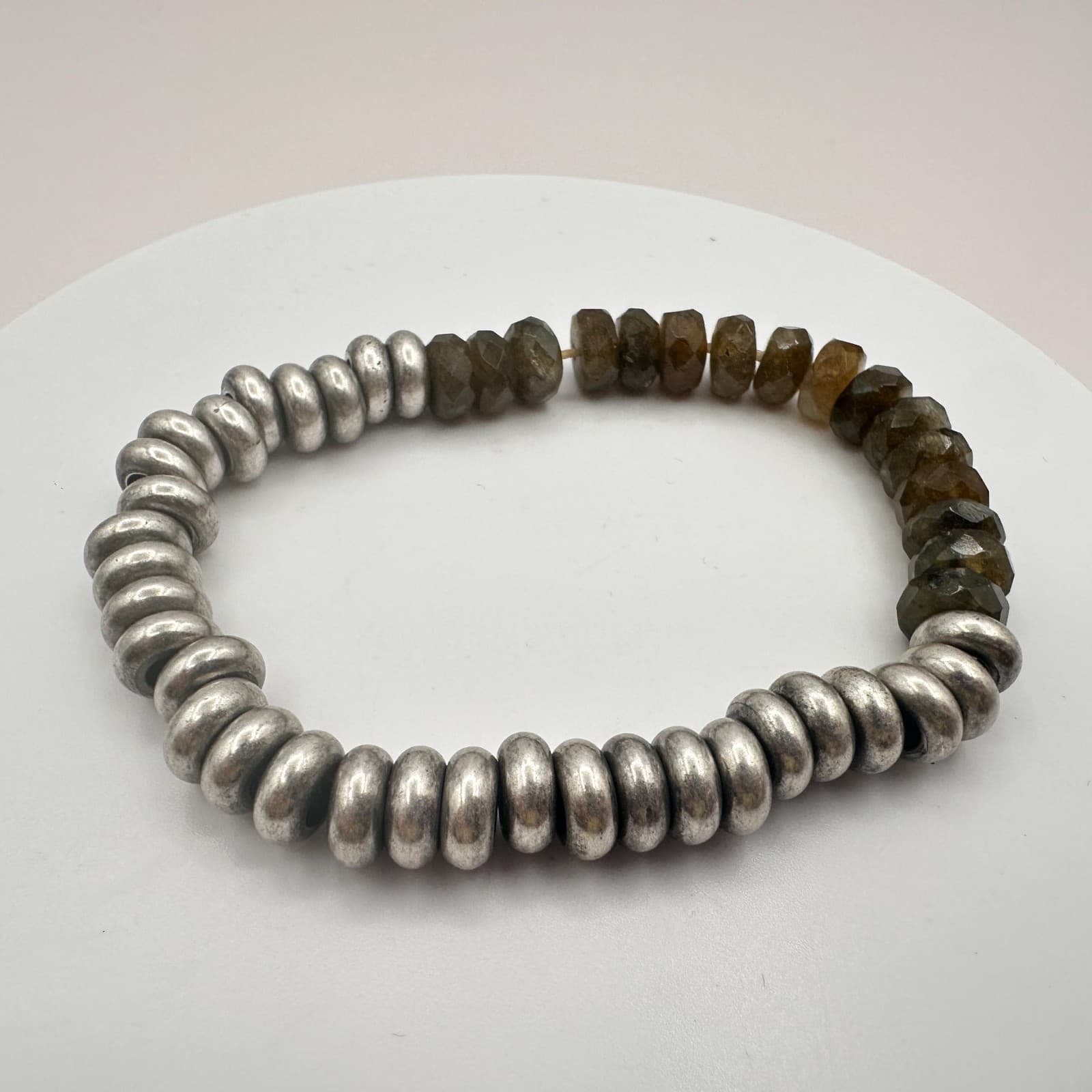 Vintage 90s Silver Tone Beaded Stretch Bracelet Boho Classic Fashion Jewelry - Thumbnail 3