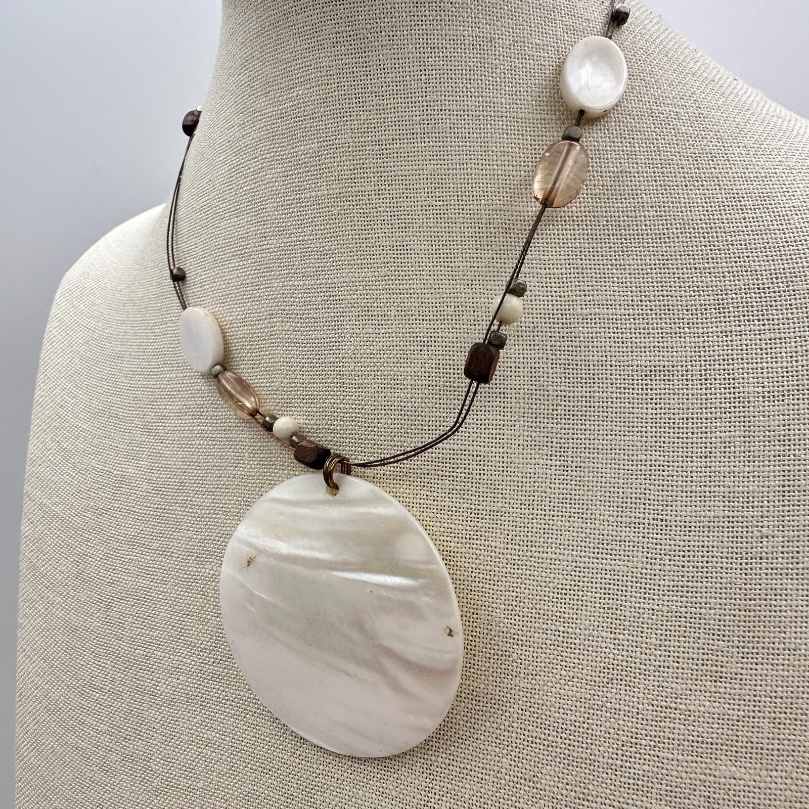 Vintage Y2K Express Mother of Pearl Statement Necklace Beaded Boho Jewelry - Thumbnail 4
