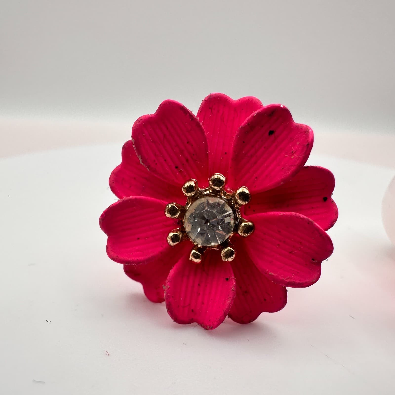 Vintage Y2K Pink Enamel Flower Stud Earrings Clear Rhinestone Statement Jewelry - Thumbnail 4