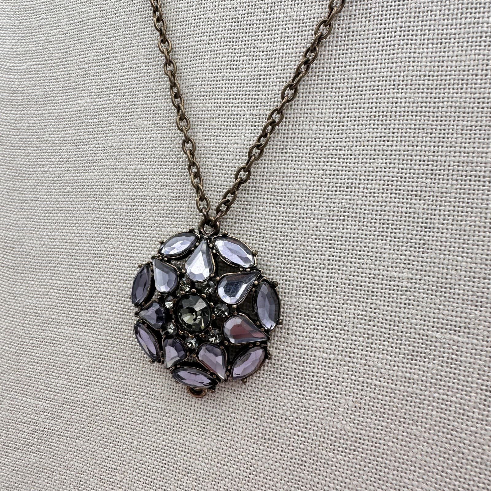 Vintage Y2K Statement Rhinestone Pendant Necklace Women's Classic Jewelry - Thumbnail 5