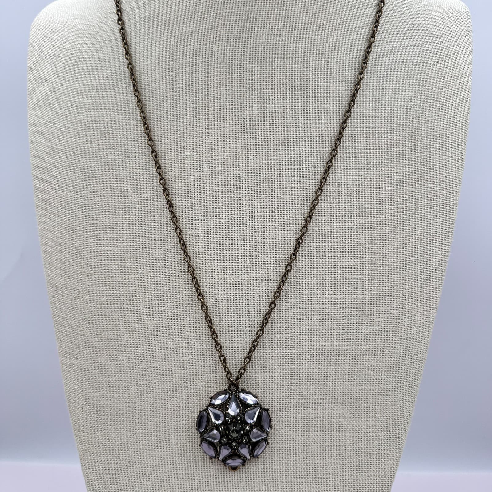 Vintage Y2K Statement Rhinestone Pendant Necklace Women's Classic Jewelry - Thumbnail 2