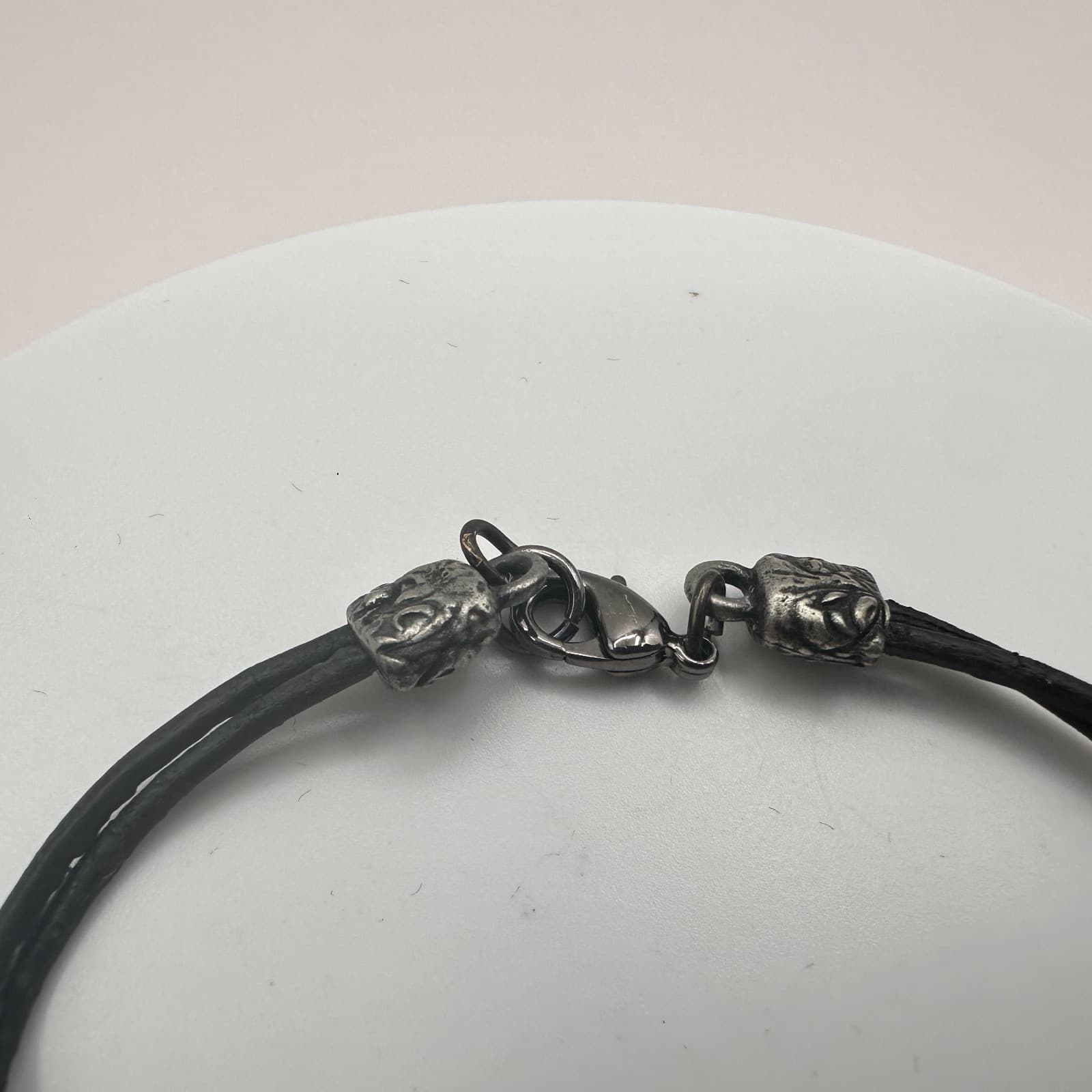 Vintage 90s Silver Tone Blue Sodalite Leather Bracelet Beaded Fashion Jewelry - Thumbnail 5