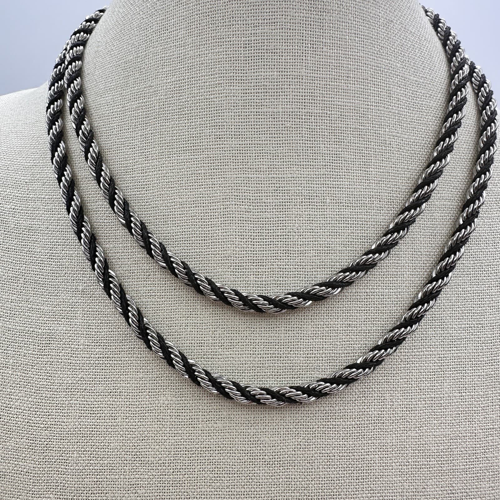 Vintage 90s Multi Strand Silver Tone Rope Chain Black Cord Boho Necklace Jewelry - Thumbnail 2