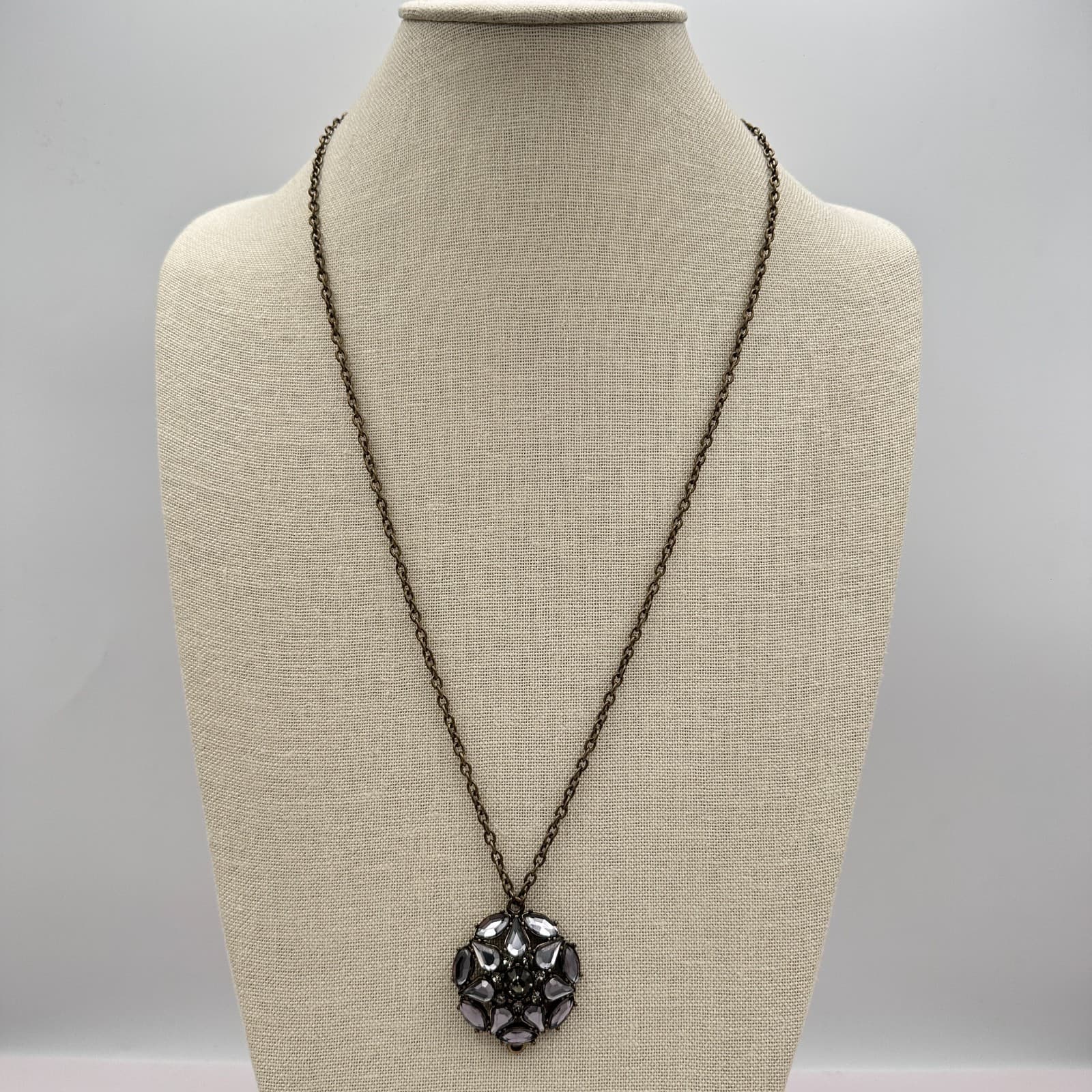 Vintage Y2K Statement Rhinestone Pendant Necklace Women's Classic Jewelry - Thumbnail 7