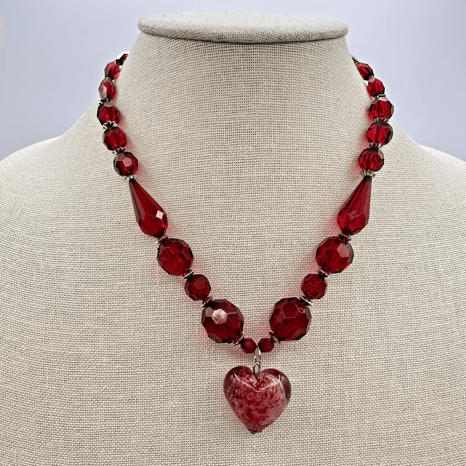 Vintage 90s Silver Tone Red Beaded Heart Pendant Necklace Womens Classic Jewelry - Thumbnail 2