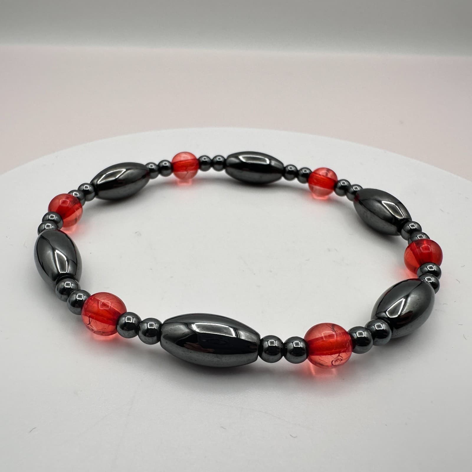 Vintage 90s Hematite Red Glass Bead Stretch Bracelet Classic Fashion Jewelry - Thumbnail 2