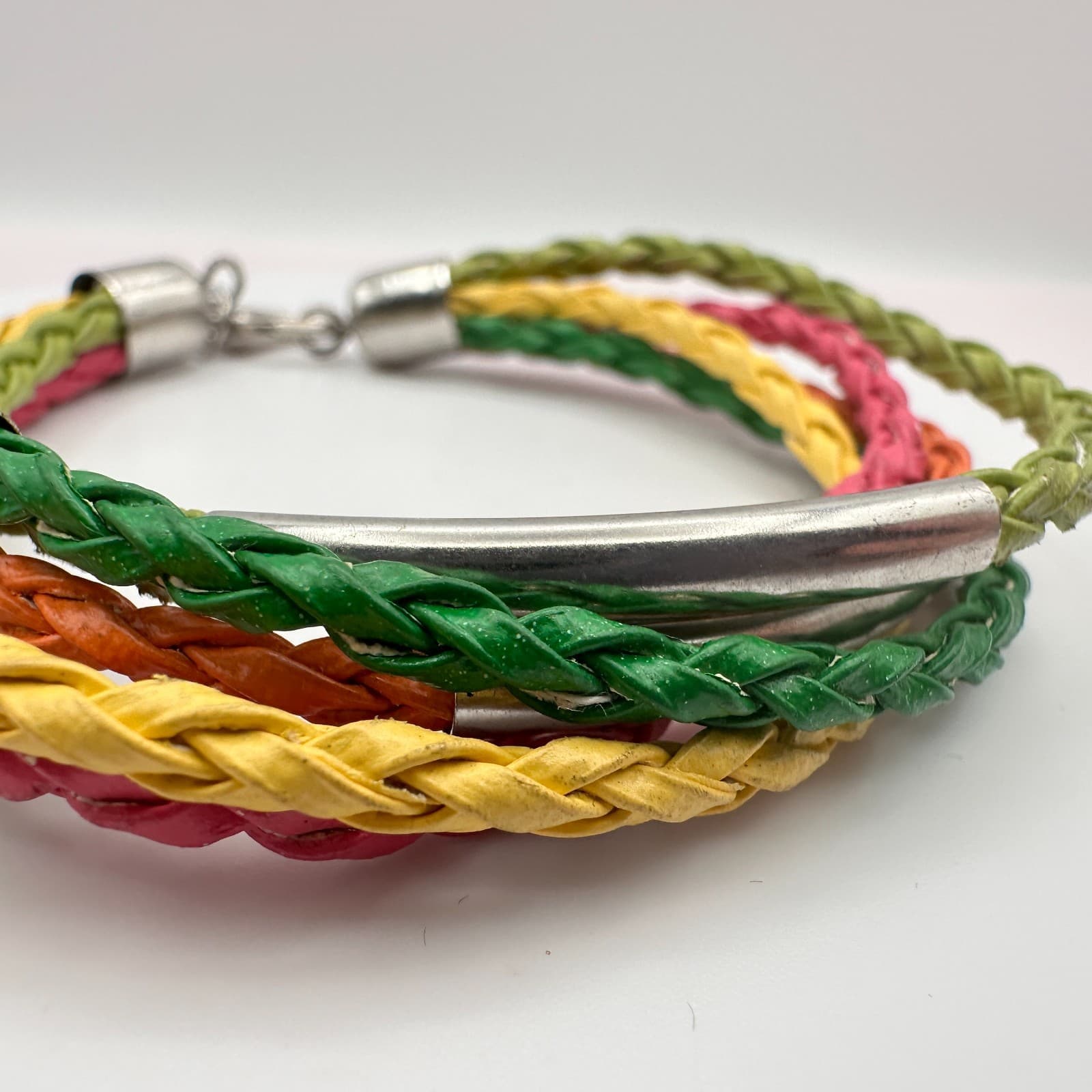 Vintage Y2K Silver-Tone Tube Multi-Strand Braided Faux Leather Bracelet Jewelry - Thumbnail 4