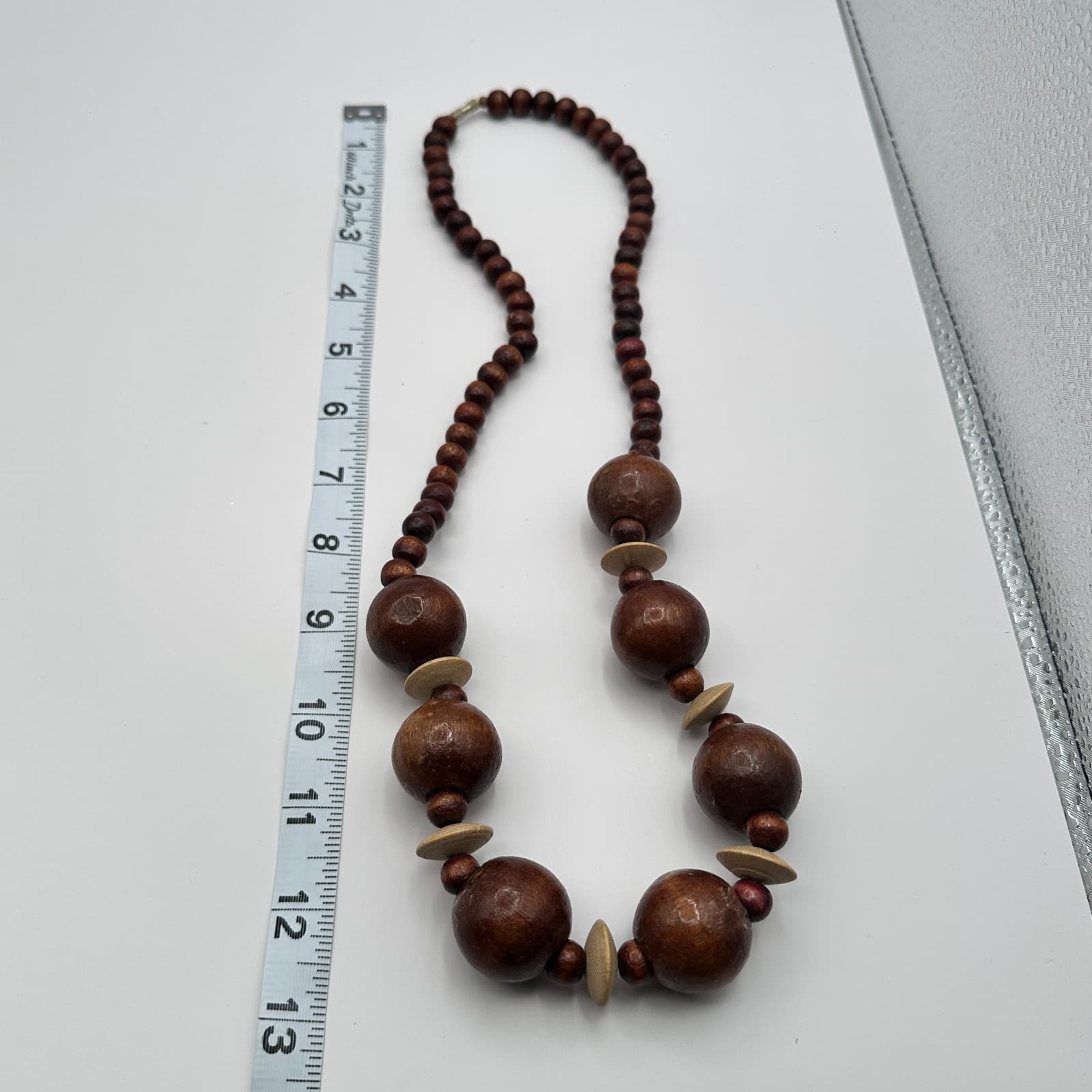Vintage 90s Chunky Wood Round Beads Necklace Brown Statement Graduated Jewelry - Thumbnail 10