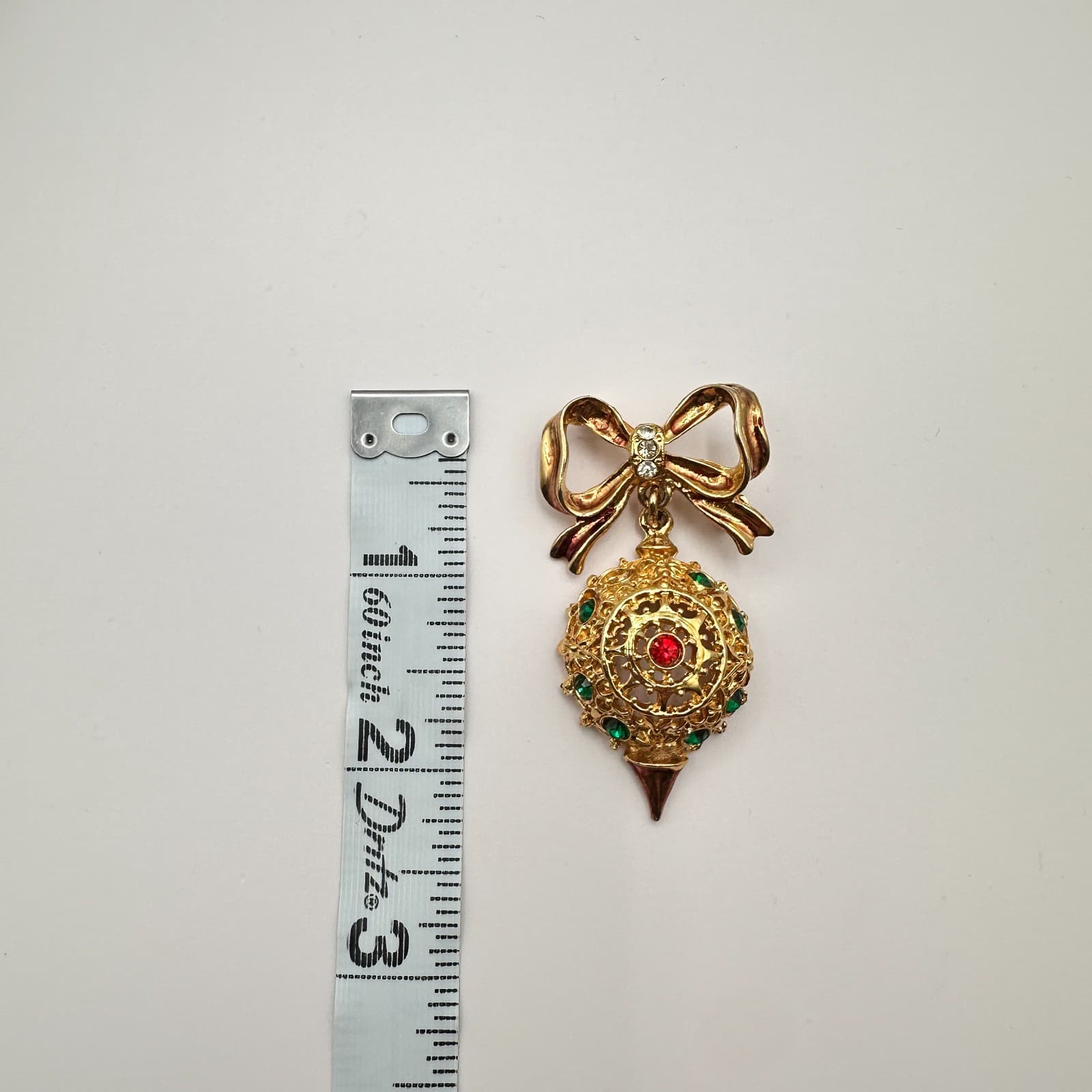 Vintage 90s Gold Tone Rhinestone Bow Ornament Brooch Pin Women's Classic Jewelry - Thumbnail 8
