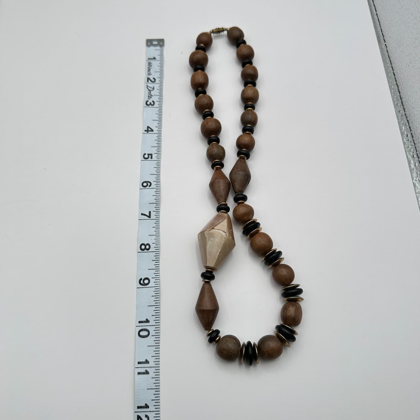 Vintage 80s Wood Bead Necklace Geometric Pendant Brown Black Gold Tone Jewelry - Thumbnail 8