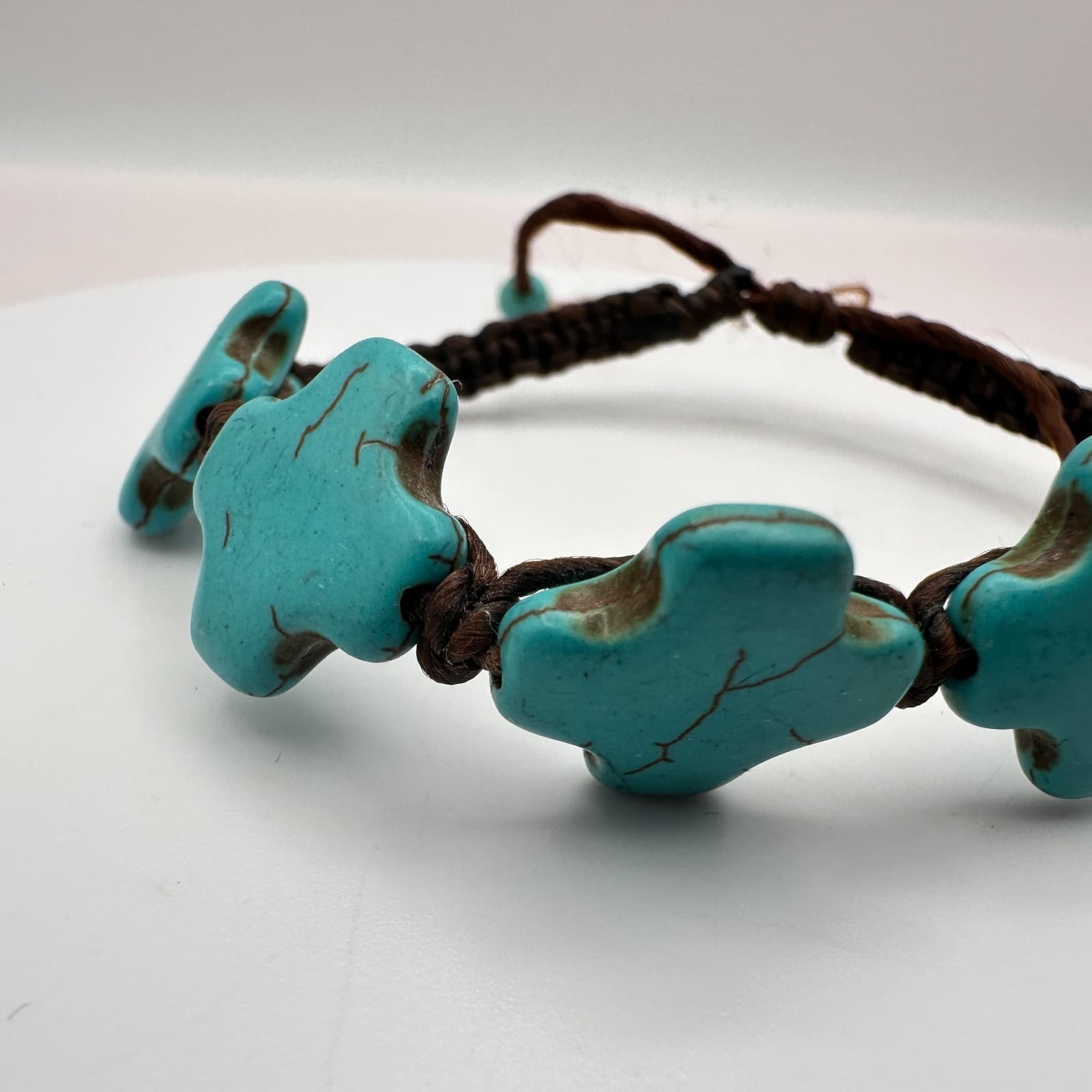 Vintage 90s Turquoise Howlite Cross Bracelet Brown Braided Cord Boho Jewelry - Thumbnail 3