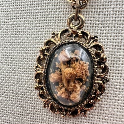Vintage 90s Terrarium Pressed Floral Oval Pendant Necklace Bronze Tone Boho - Thumbnail 8