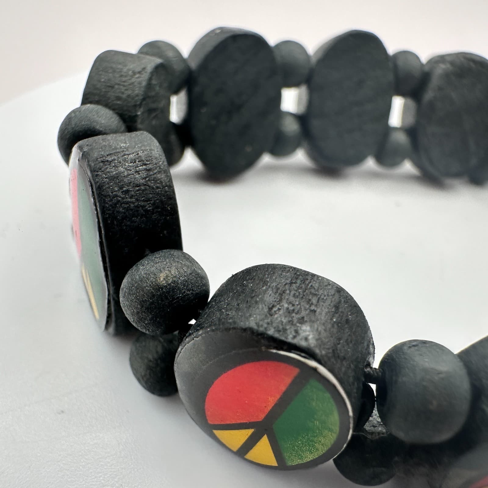 Vintage 90s Rasta Peace Sign Wood Stretch Bracelet Red Green Yellow Jewelry - Thumbnail 6