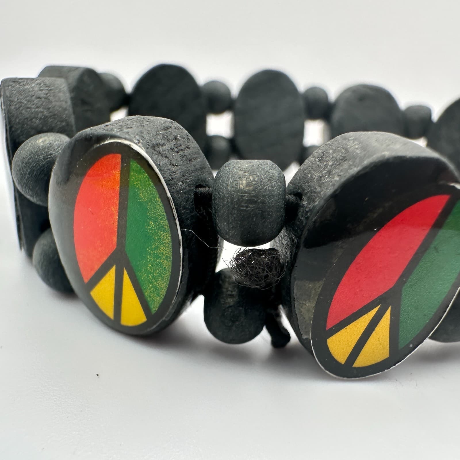 Vintage 90s Rasta Peace Sign Wood Stretch Bracelet Red Green Yellow Jewelry - Thumbnail 3