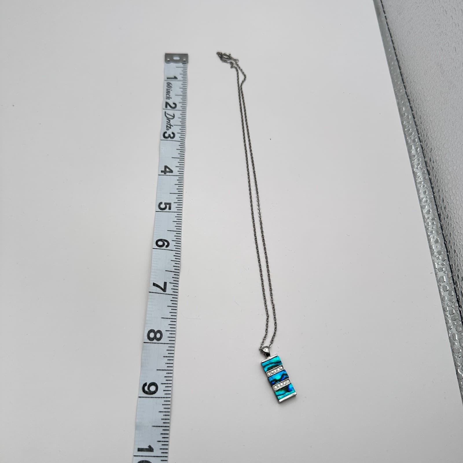Vintage Y2K Silver Tone Rhinestone Rectangle Pendant Necklace Women's Jewelry - Thumbnail 9