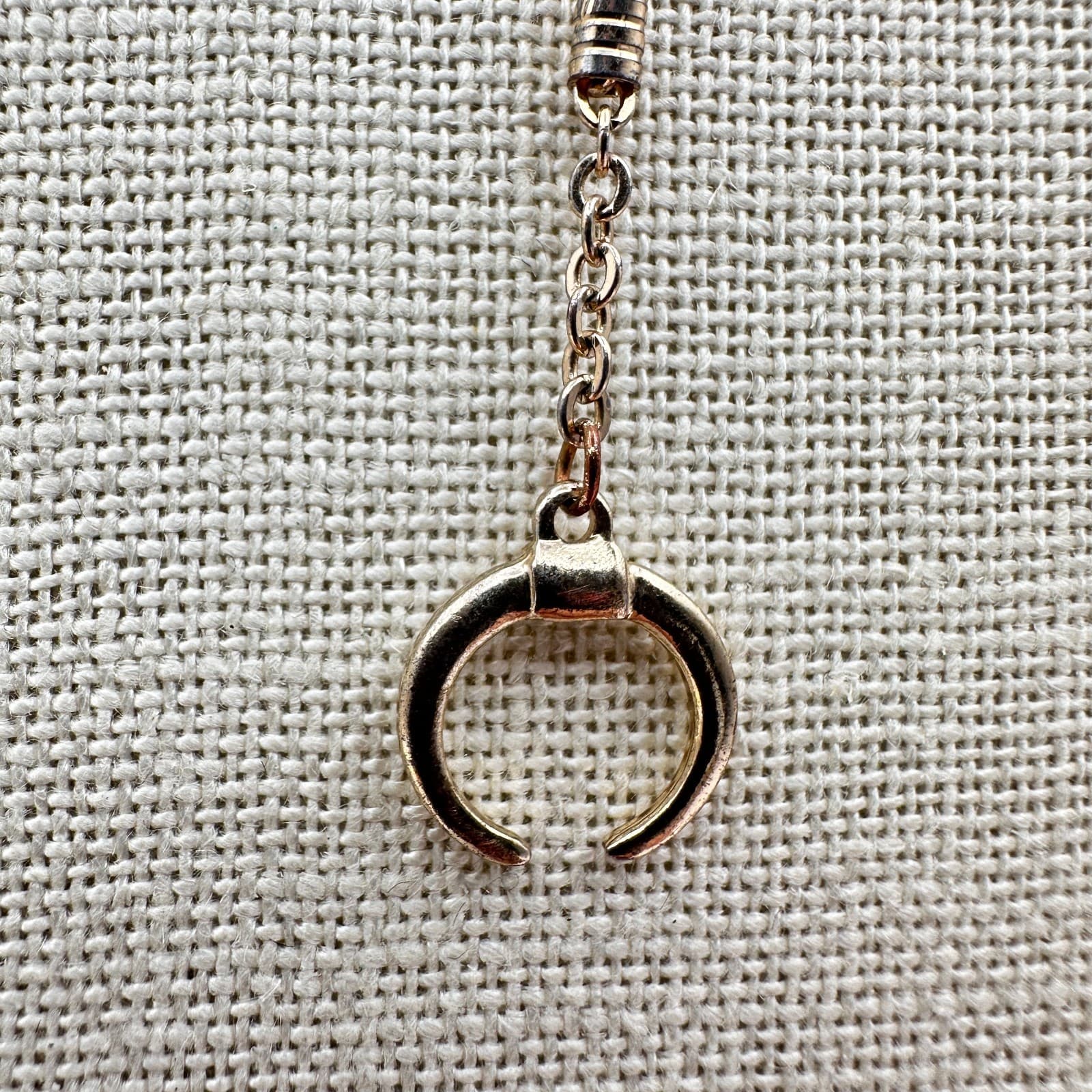 Vintage 90s Rose Gold tone Necklace Layering Chain Moon Pendant Lariat Jewelry - Thumbnail 3