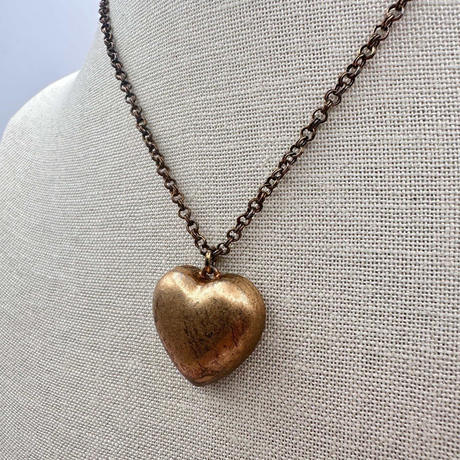 Vintage 80s Copper Tone Puffy Heart Pendant Necklace Women's Classic Jewelry - Thumbnail 5