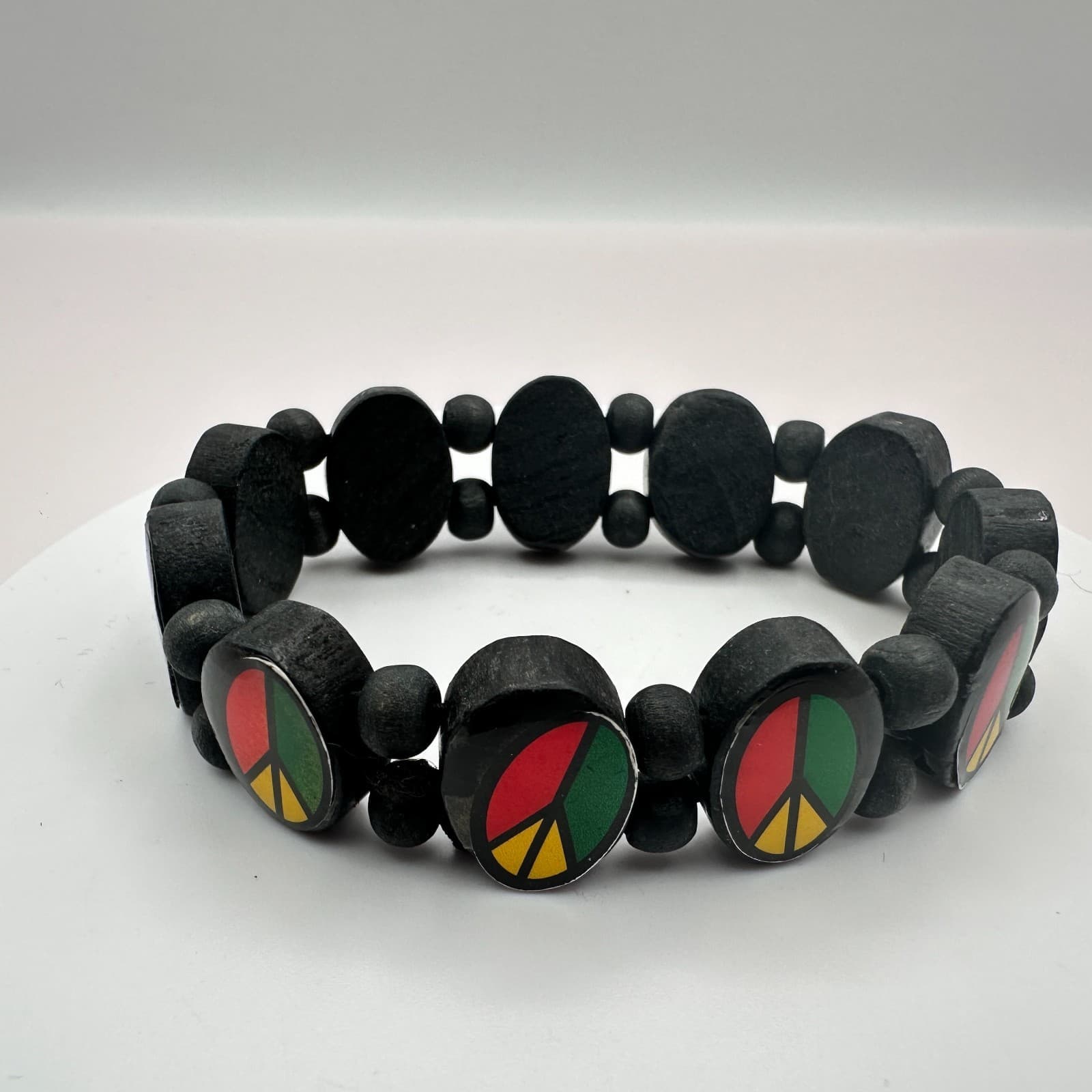 Vintage 90s Rasta Peace Sign Wood Stretch Bracelet Red Green Yellow Jewelry - Thumbnail 2