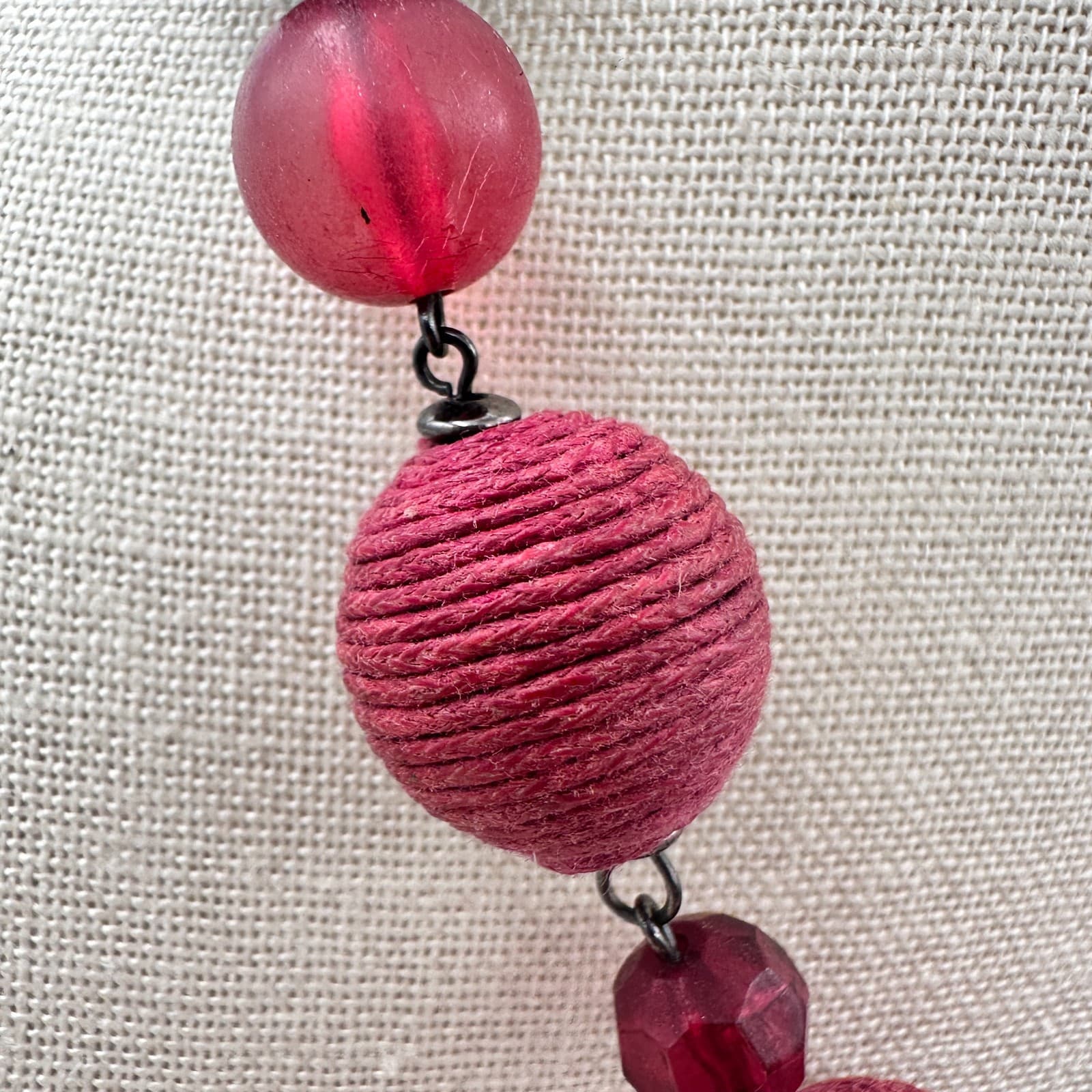 Vintage 80s Chunky Statement Necklace Red & Black Artisan Wrapped Beads Jewelry - Thumbnail 4