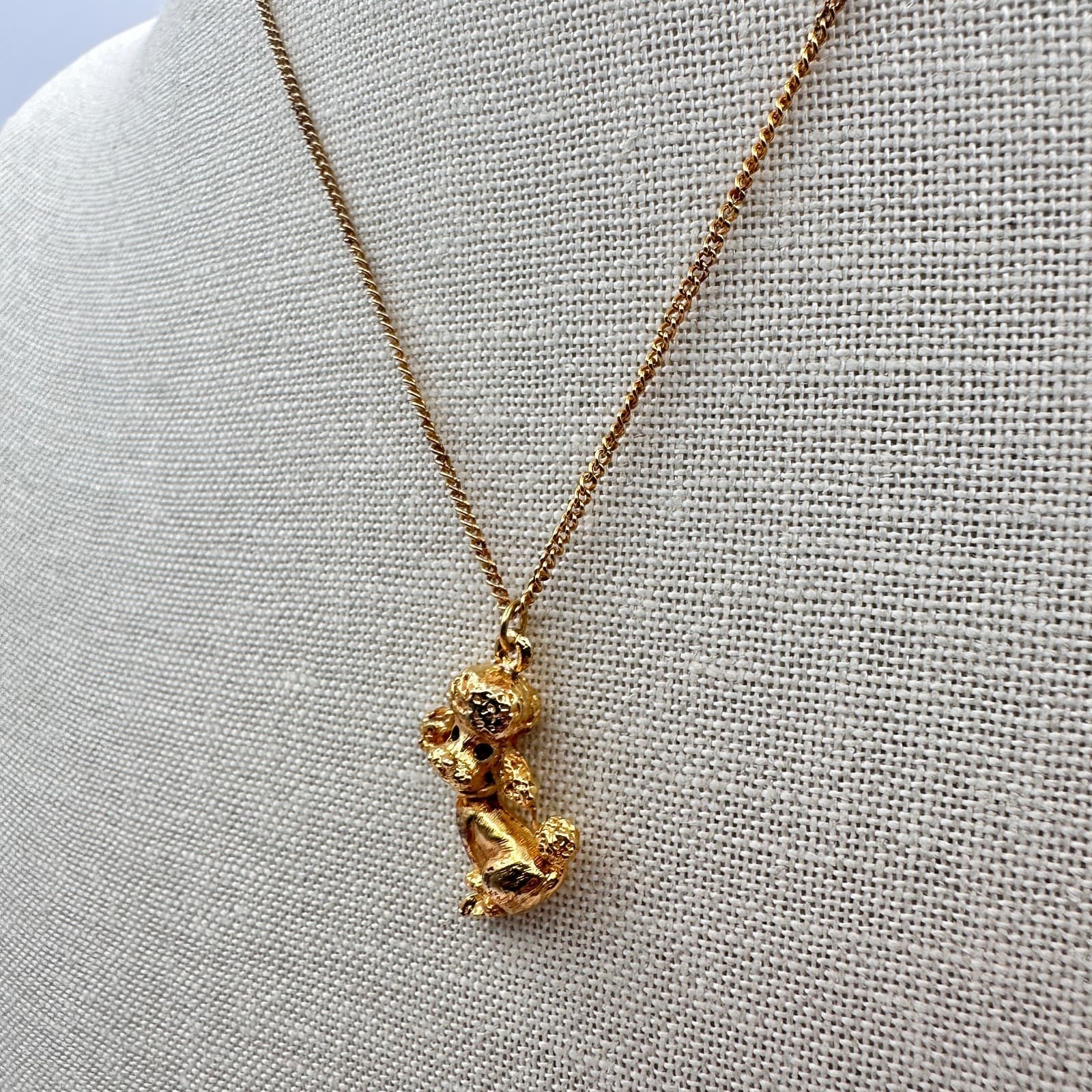 Vintage 90s Gold Tone Textured Poodle Pendant Necklace Women's Classic Jewelry - Thumbnail 6