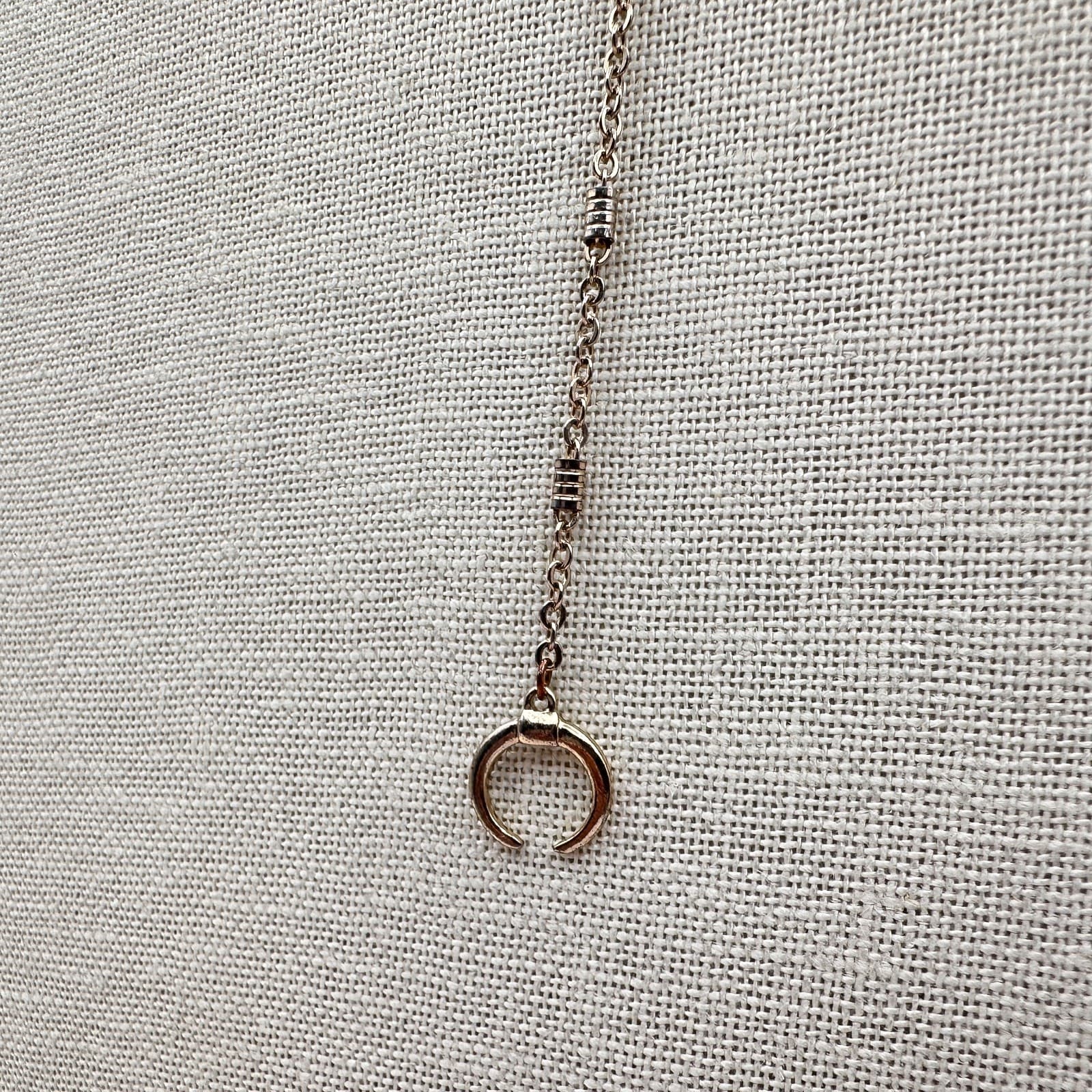 Vintage 90s Rose Gold tone Necklace Layering Chain Moon Pendant Lariat Jewelry - Thumbnail 9