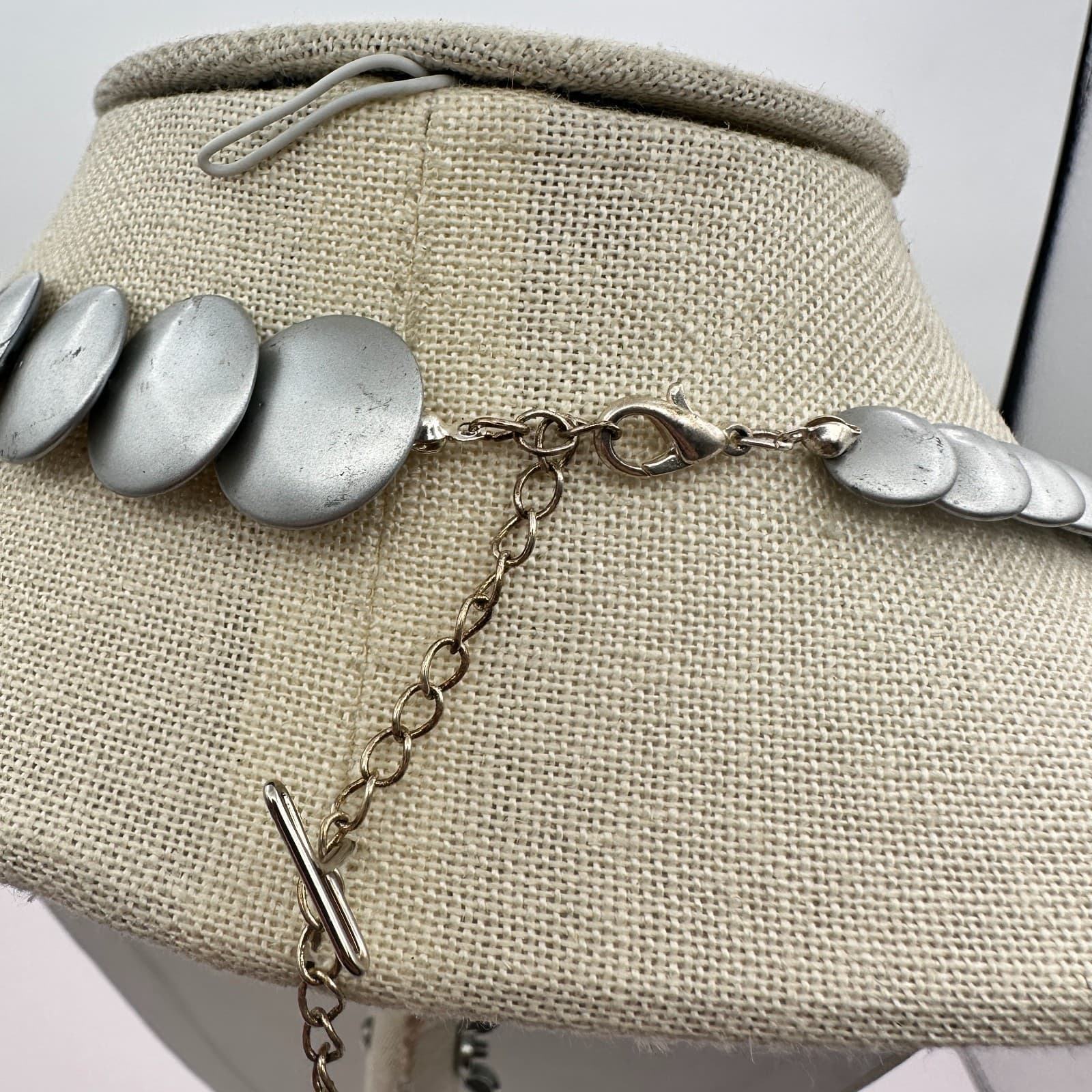 Vintage 80s Modernist Matte Silver Tone Overlapping Statement Necklace Jewelry - Thumbnail 10