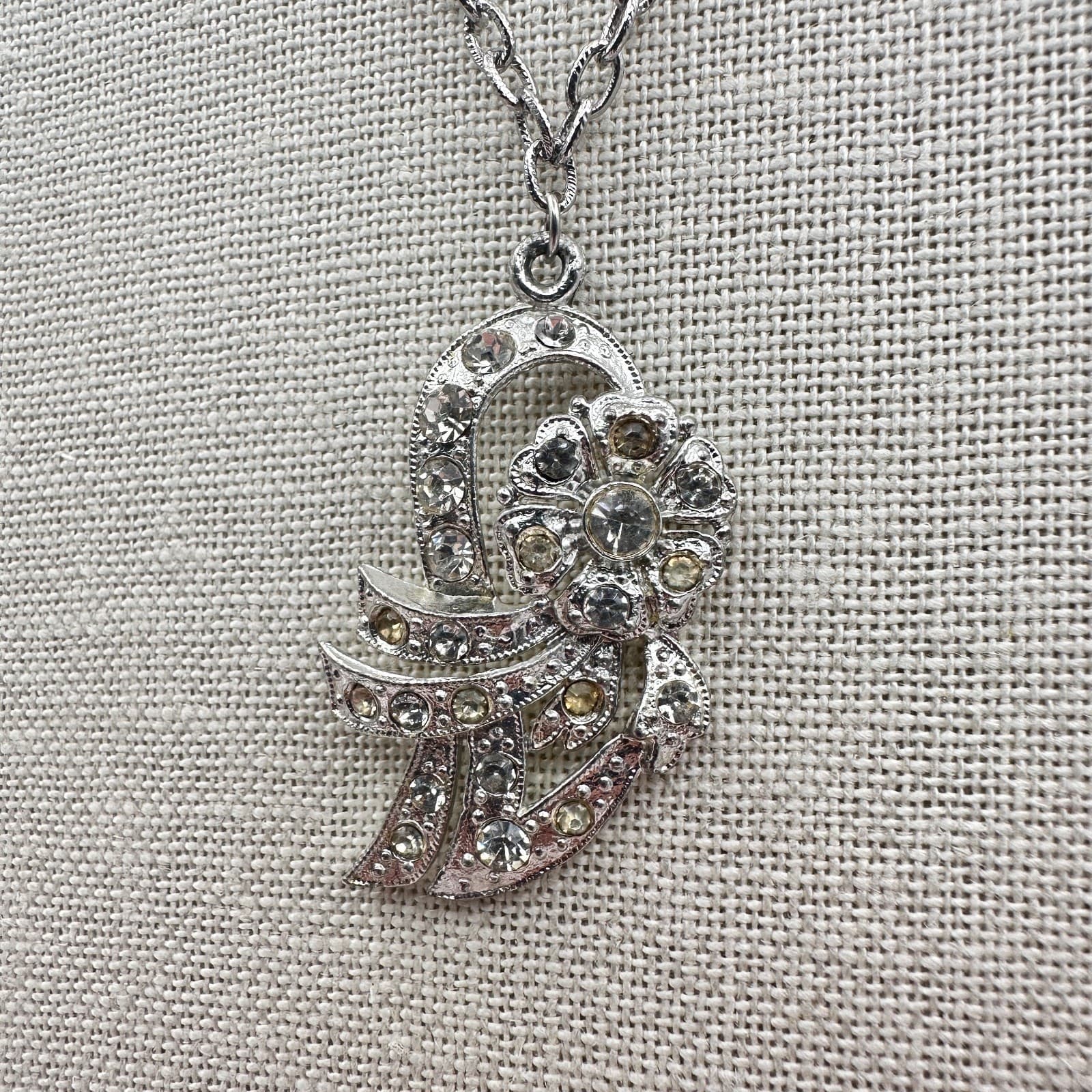 Vintage Y2K Silver Tone Rhinestone Abstract Floral Pendant Necklace Jewelry - Thumbnail 5