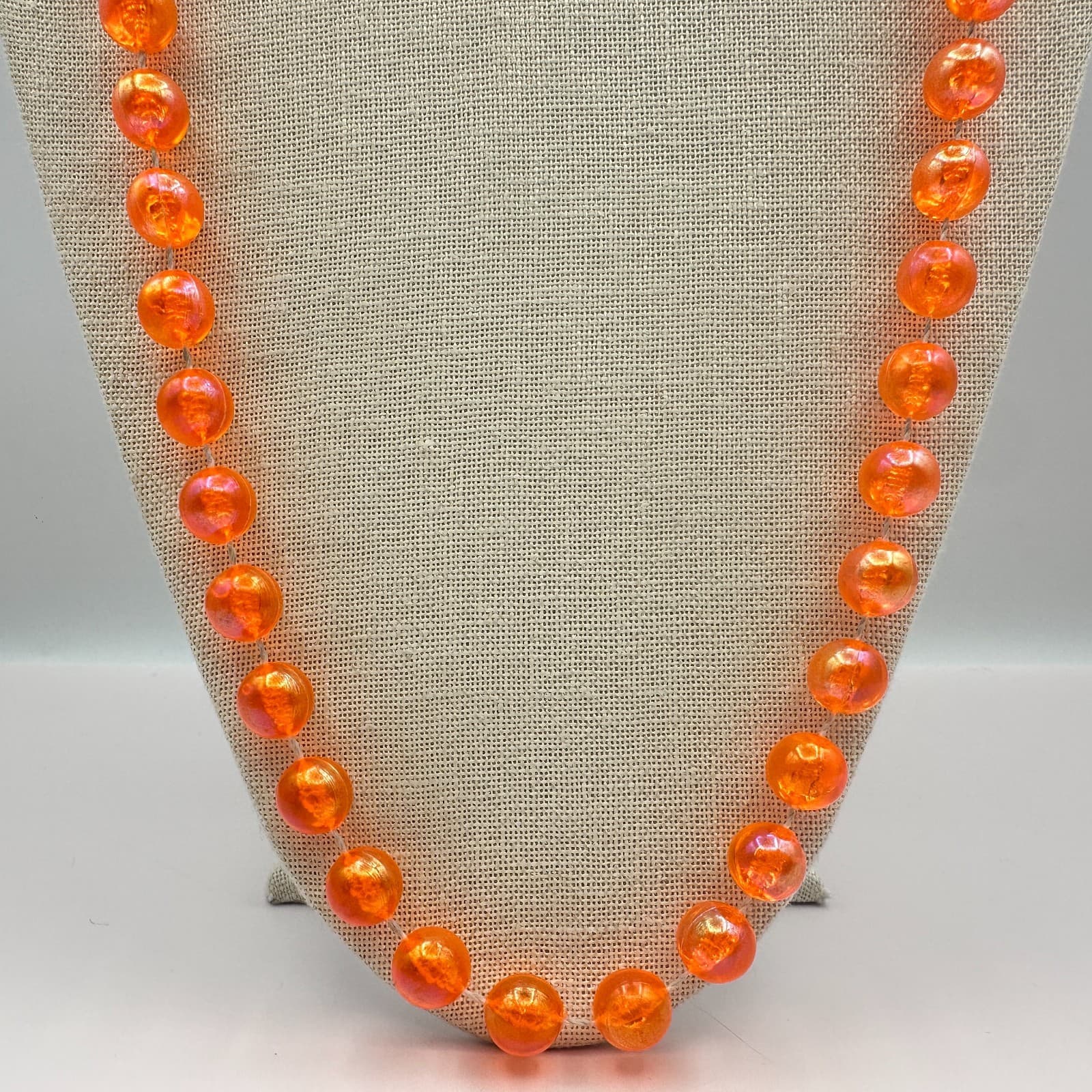 Vintage 80s Orange Faceted Bead Necklace Sparkly Plastic Pearl Costume Jewelry - Thumbnail 3