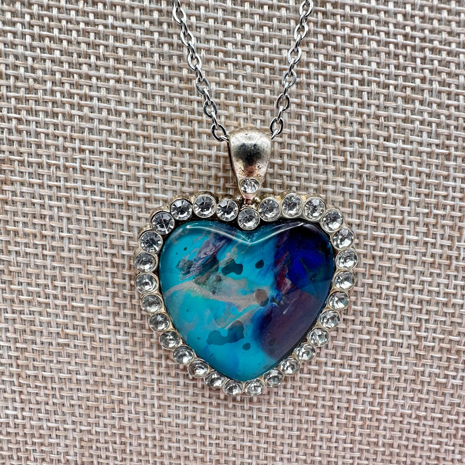 Vintage 80s Blue Fluid Art Heart Rhinestone Pendant Necklace Classic Jewelry - Thumbnail 2