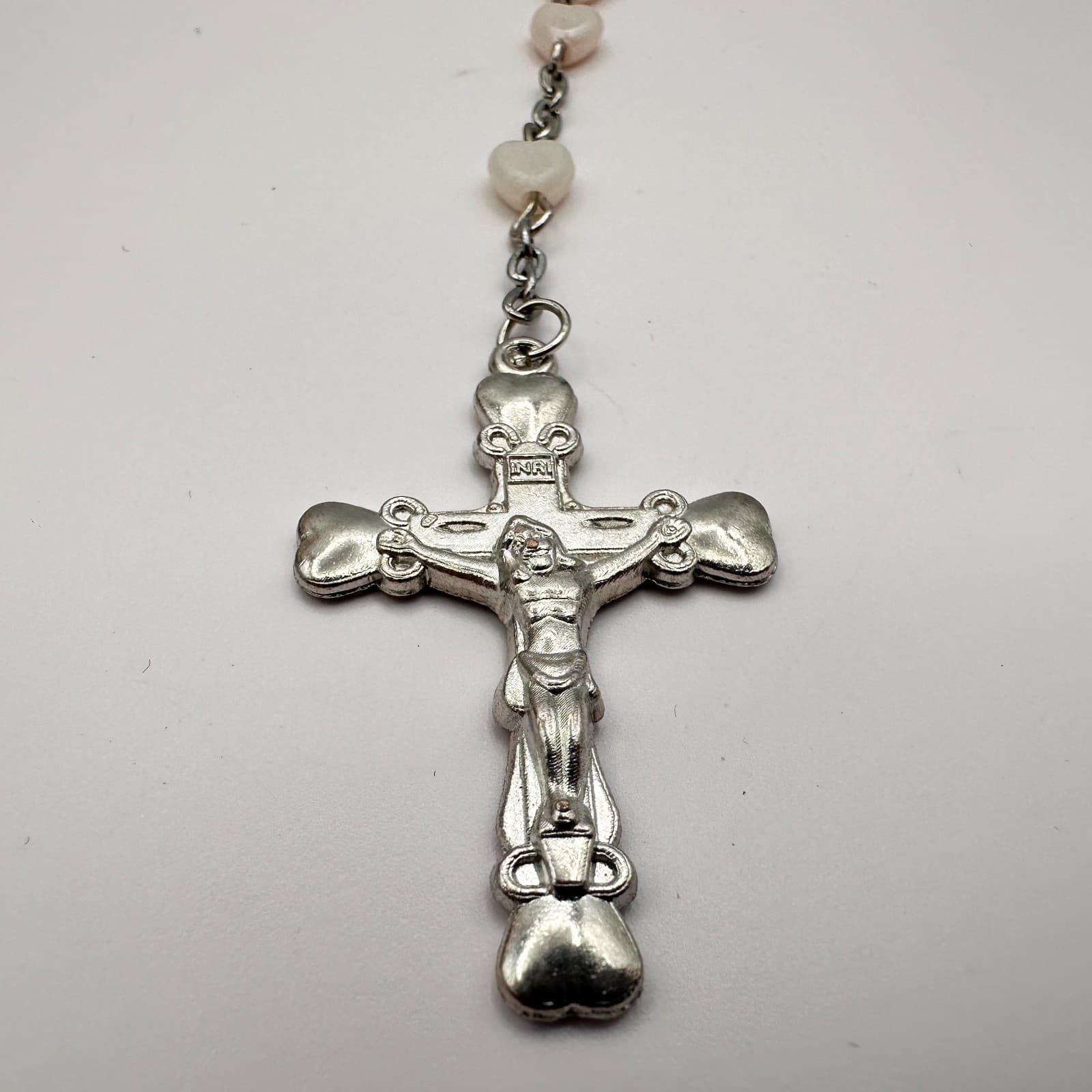 Vintage Y2K Heart Bead Catholic Rosary Necklace Silver Tone Crucifix Jewelry - Thumbnail 5