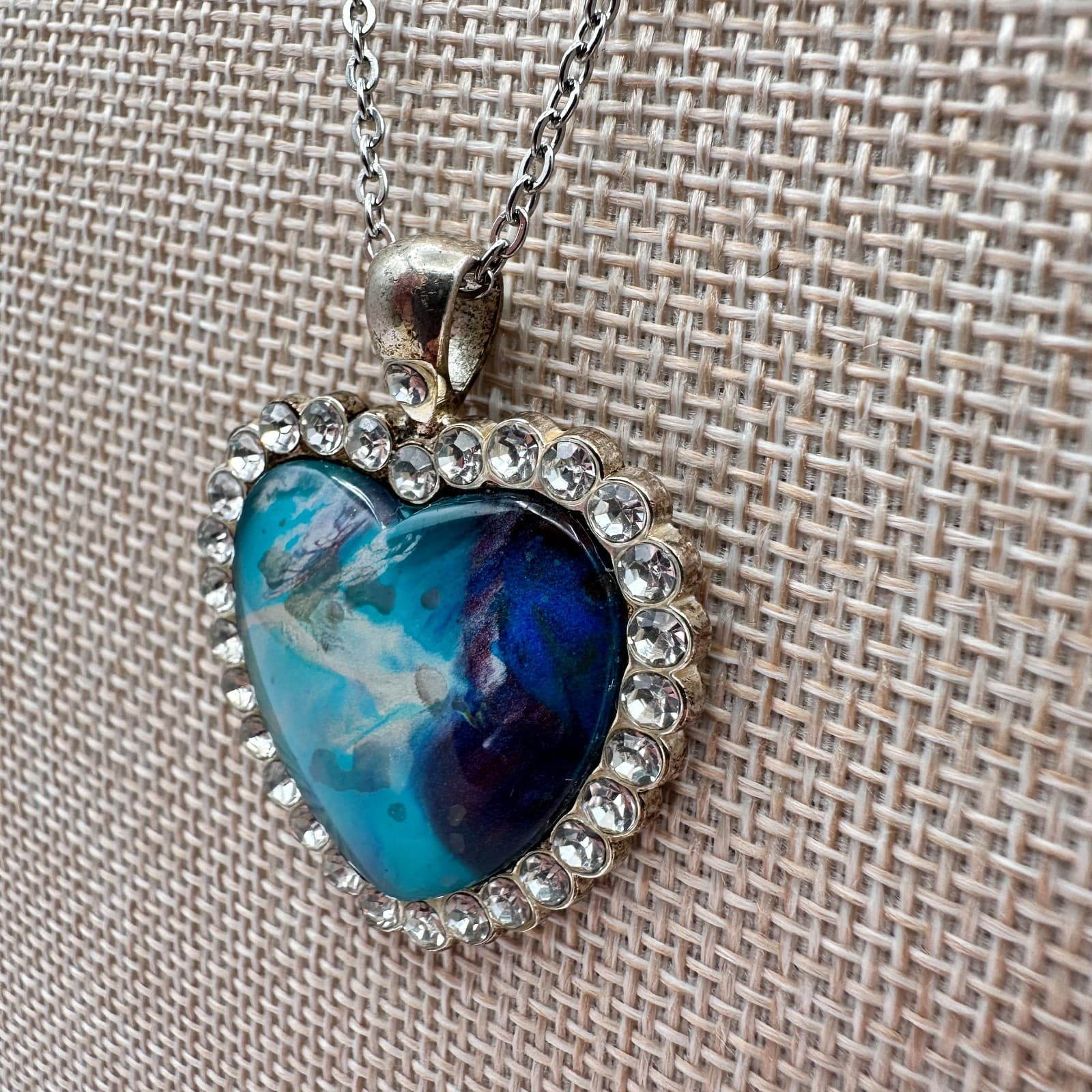 Vintage 80s Blue Fluid Art Heart Rhinestone Pendant Necklace Classic Jewelry - Thumbnail 4