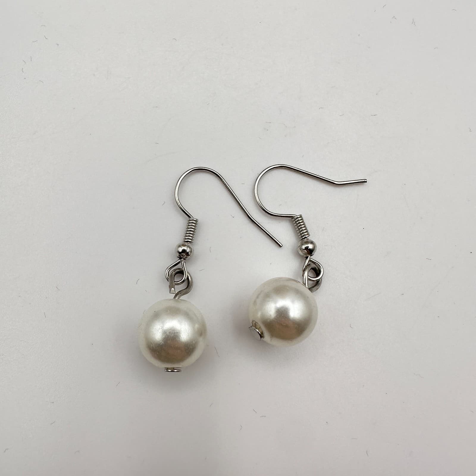 Vintage Y2K Silver Tone Pearl Bunch Statement Necklace Earrings Set Boho Jewelry - Thumbnail 12