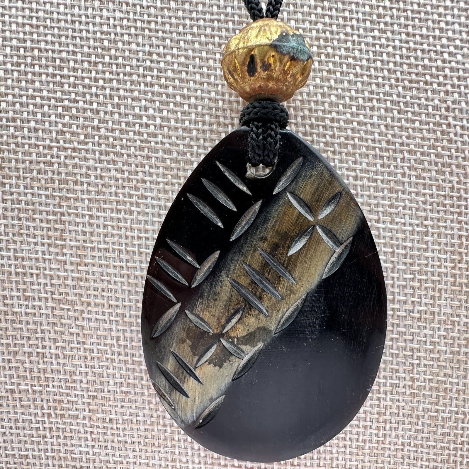 Vintage 90s Gold Tone Carved Horn Beaded Teardrop Pendant Necklace Jewelry - Thumbnail 4