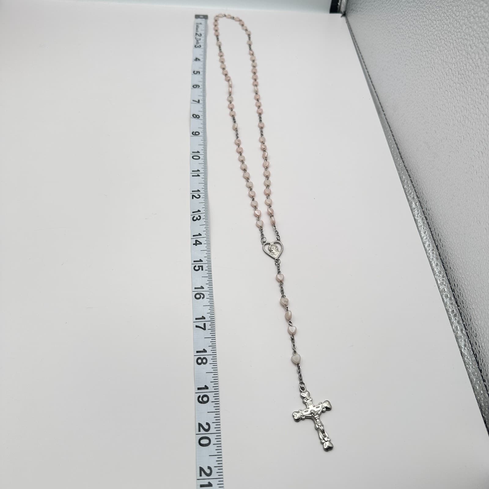 Vintage Y2K Heart Bead Catholic Rosary Necklace Silver Tone Crucifix Jewelry - Thumbnail 6